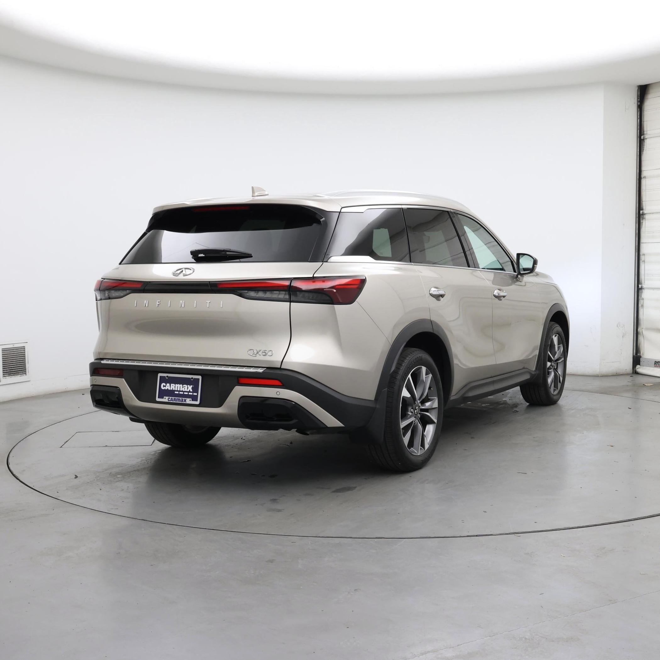 Thumbnail: 2023 INFINITI QX60 - 8