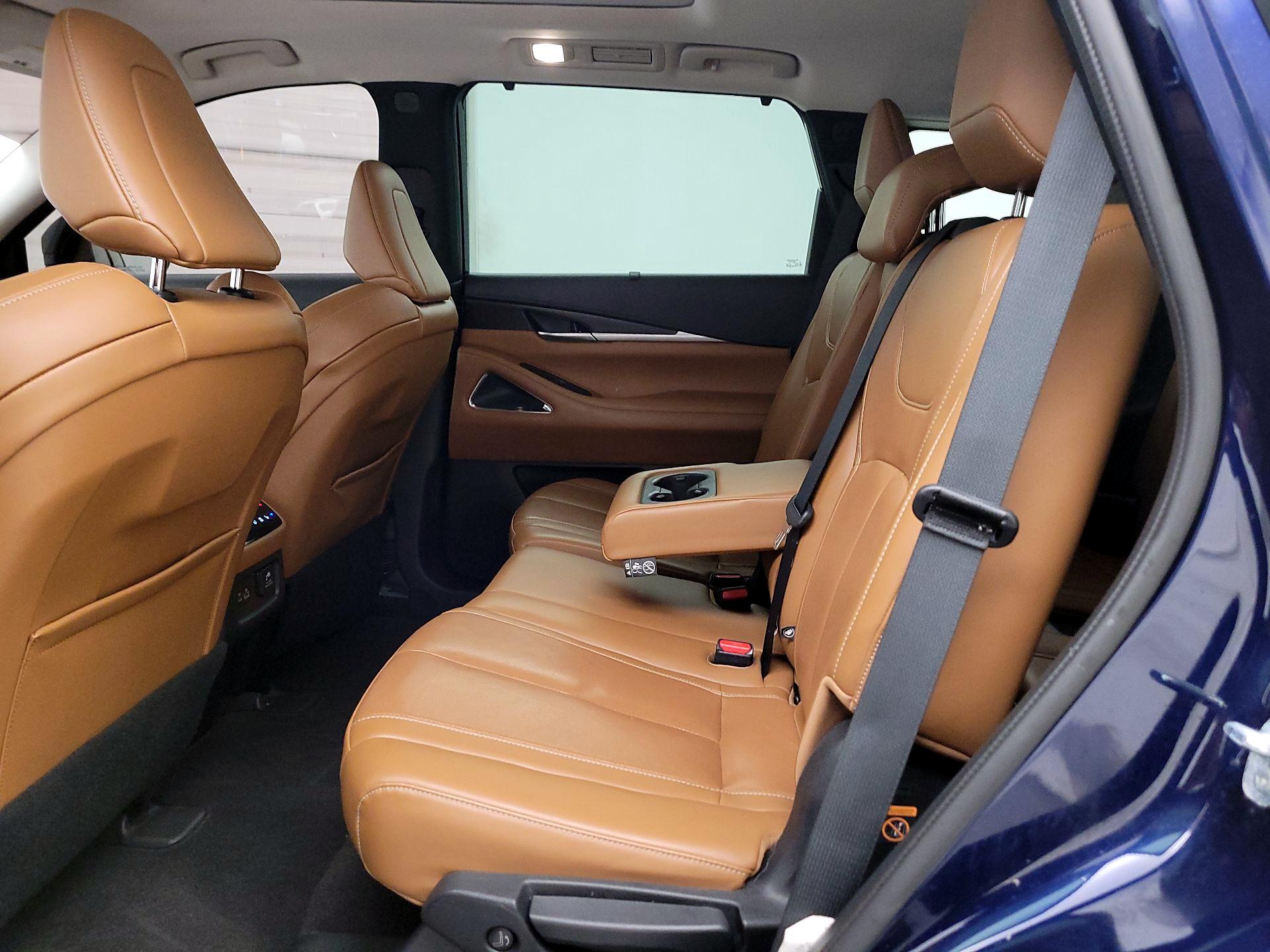 Thumbnail: 2023 INFINITI QX60 - 19