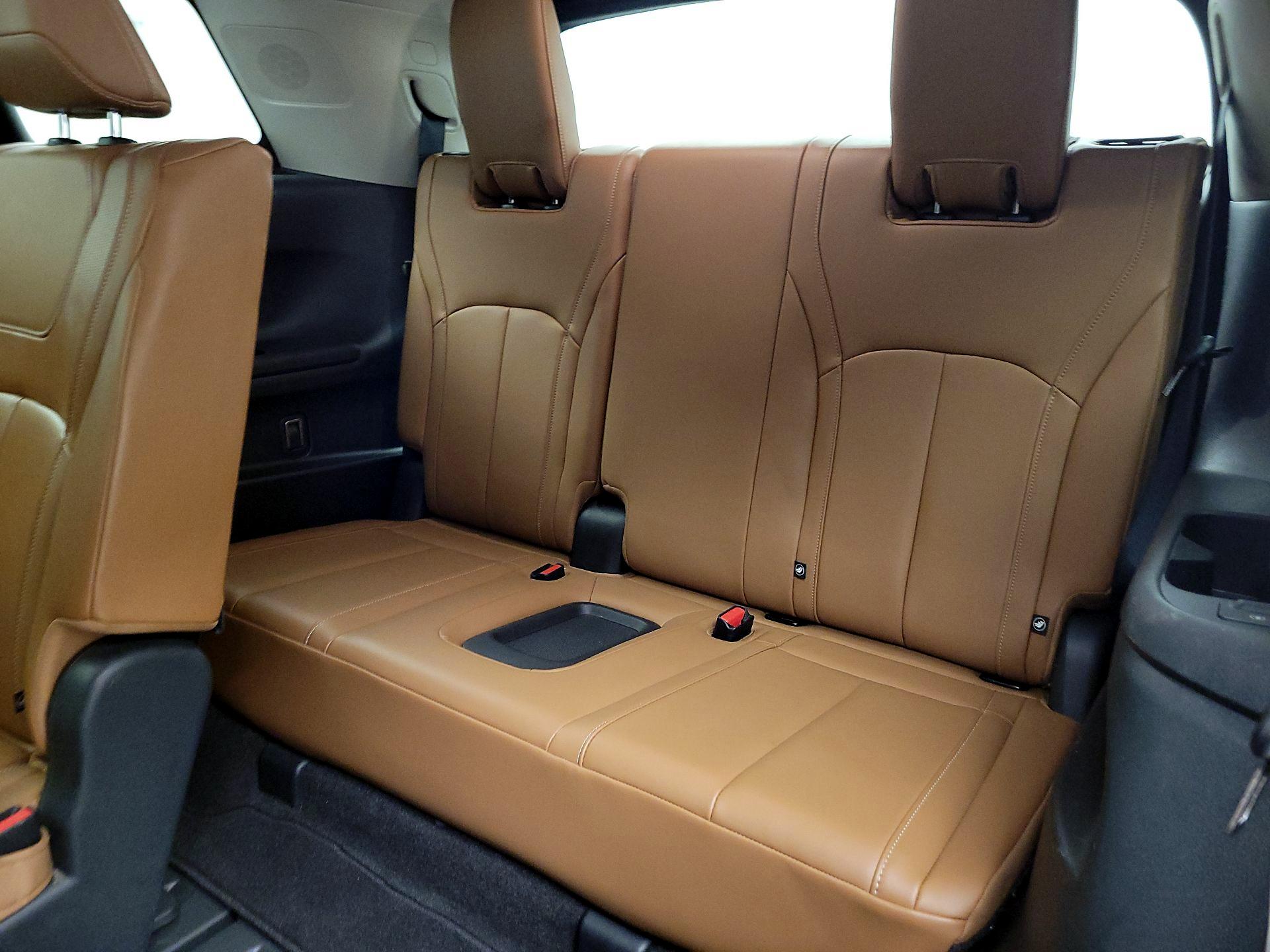 Thumbnail: 2023 INFINITI QX60 - 20