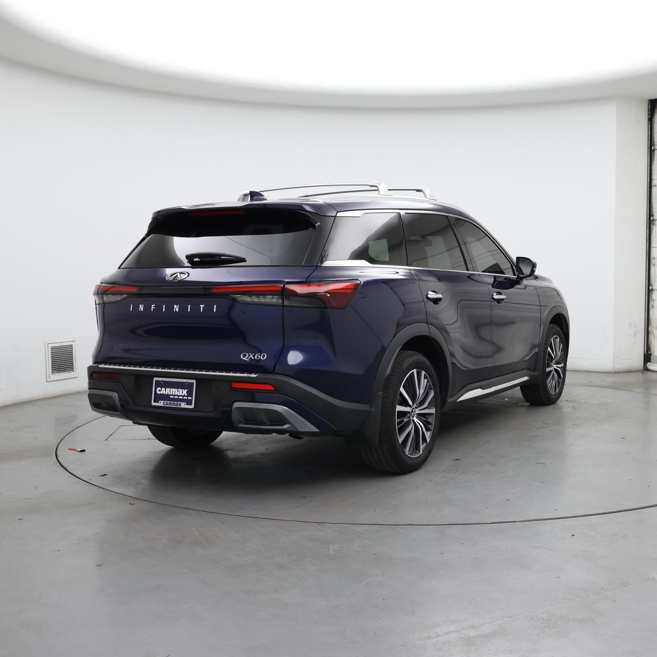 Thumbnail: 2023 INFINITI QX60 - 8