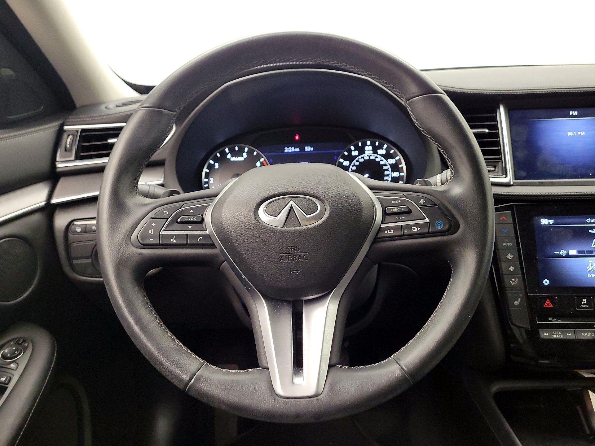 Thumbnail: 2023 INFINITI QX50 - 10