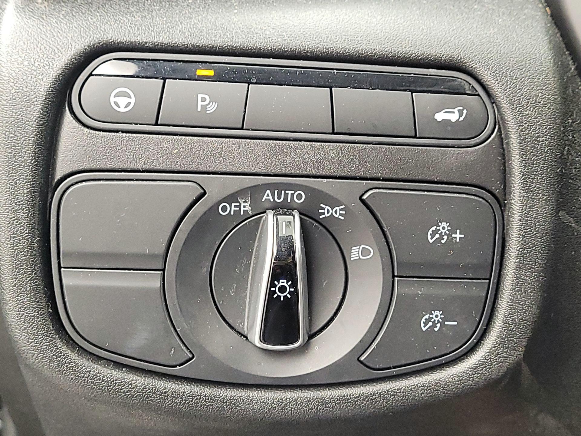 Thumbnail: 2023 INFINITI QX50 - 13