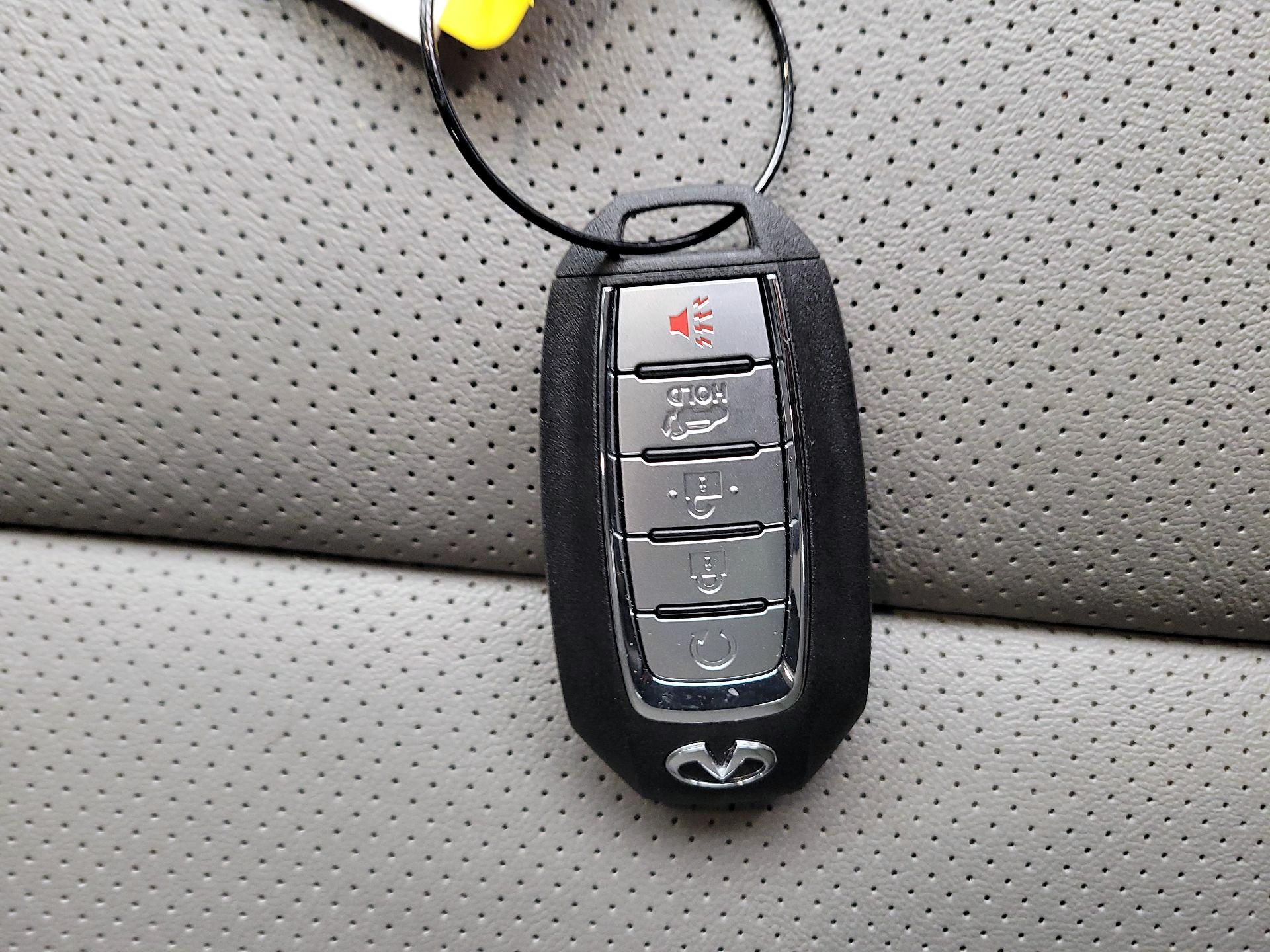 Thumbnail: 2023 INFINITI QX50 - 19