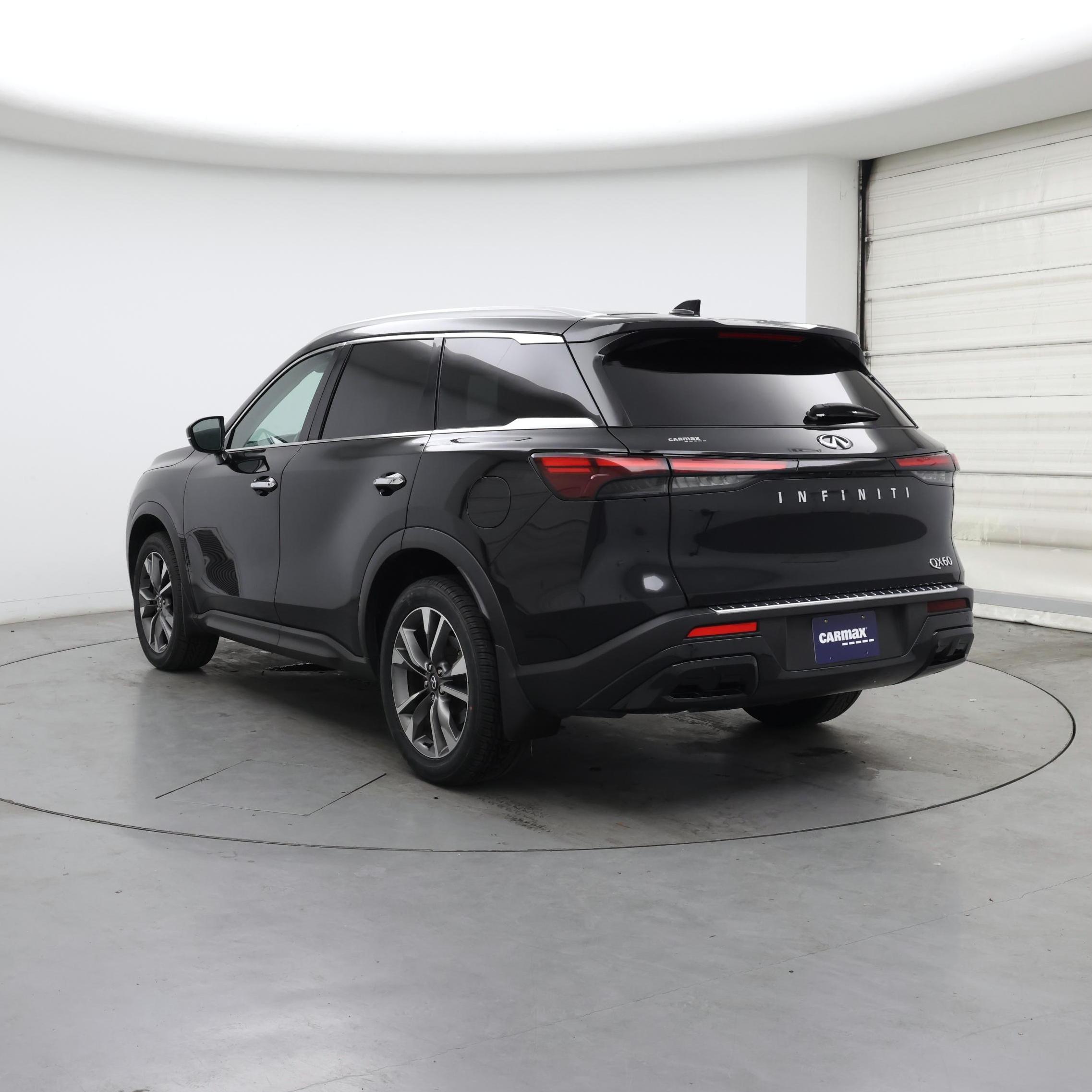 Thumbnail: 2023 INFINITI QX60 - 2