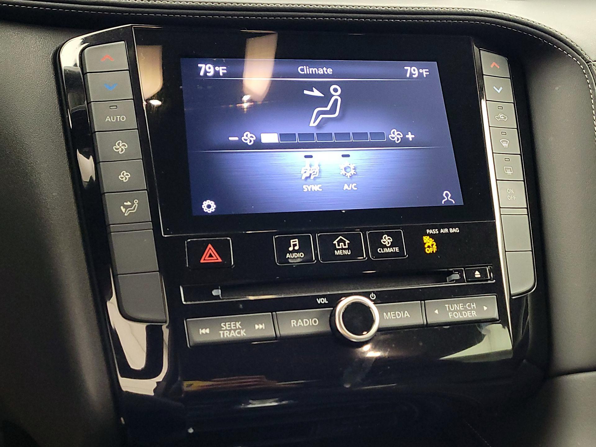 Thumbnail: 2022 INFINITI QX50 - 16