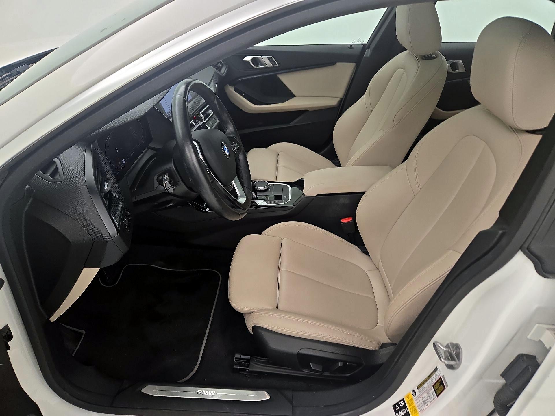 Thumbnail: 2022 BMW 2 Series - 11