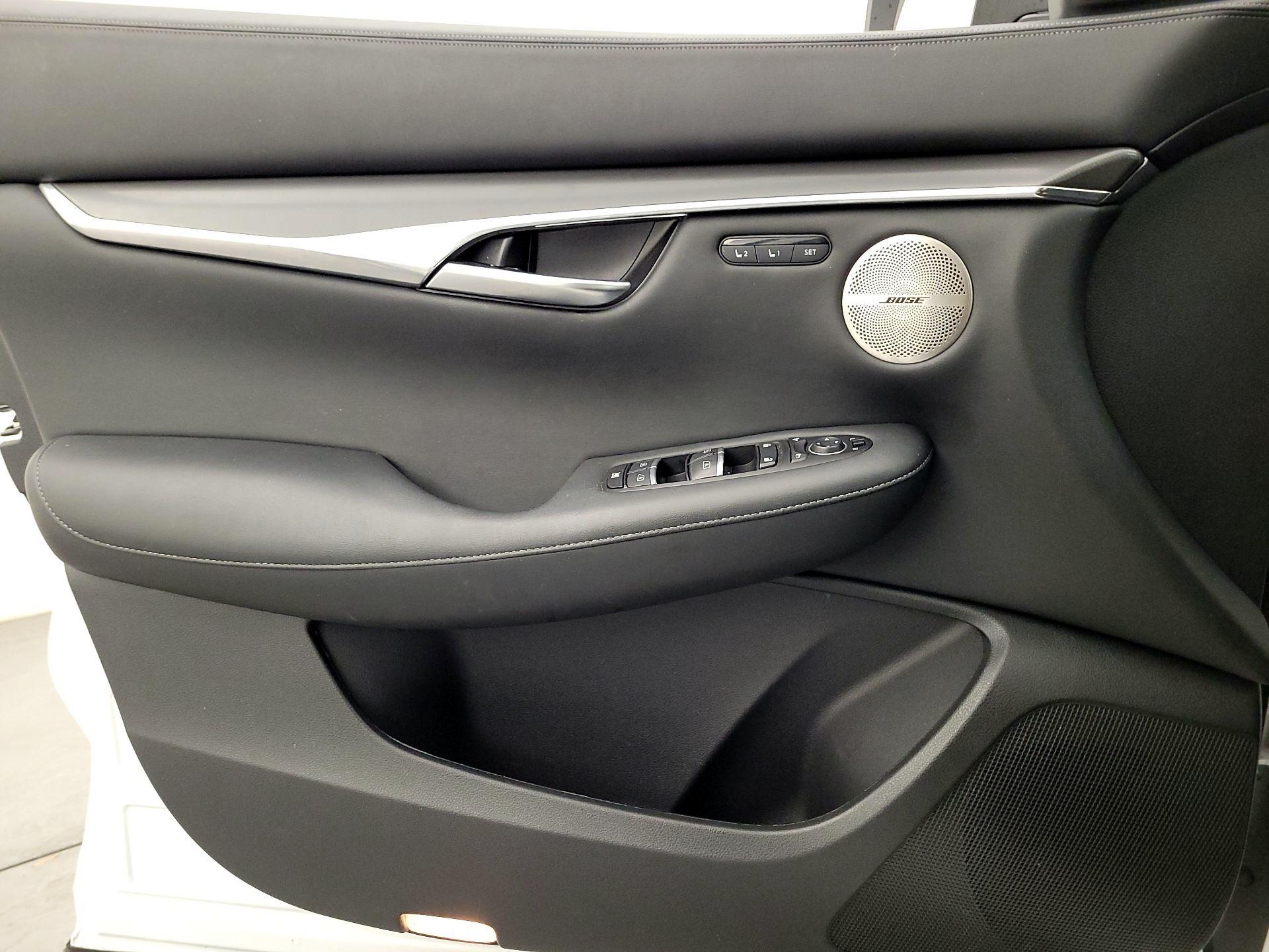 Thumbnail: 2024 INFINITI QX50 - 12