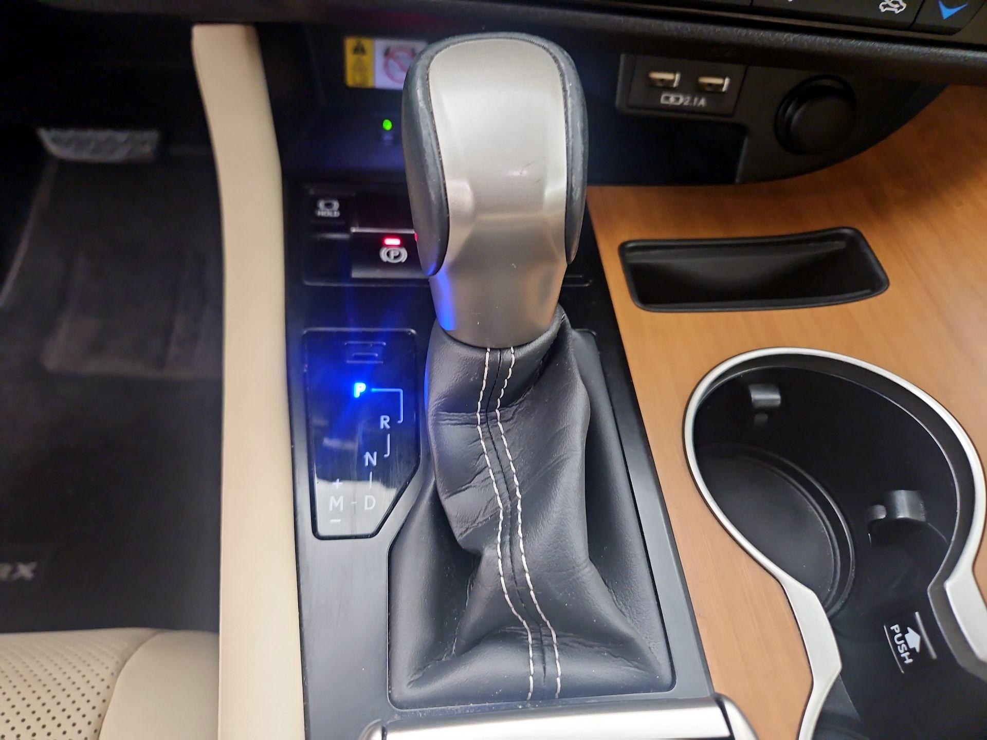 Thumbnail: 2022 Lexus RX - 17