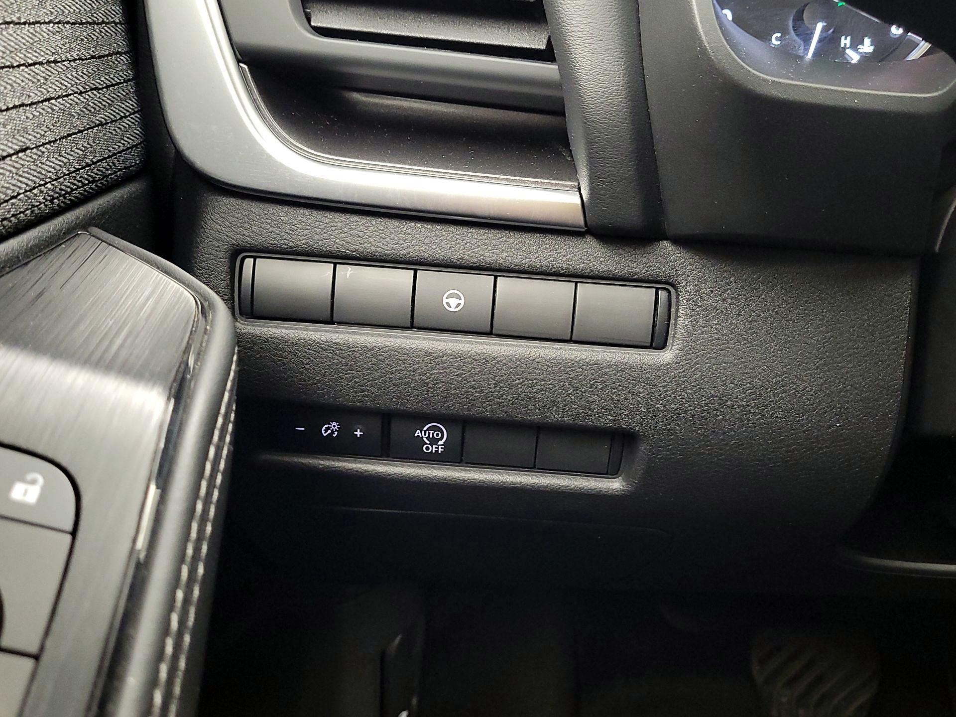 Thumbnail: 2023 Nissan Rogue - 13