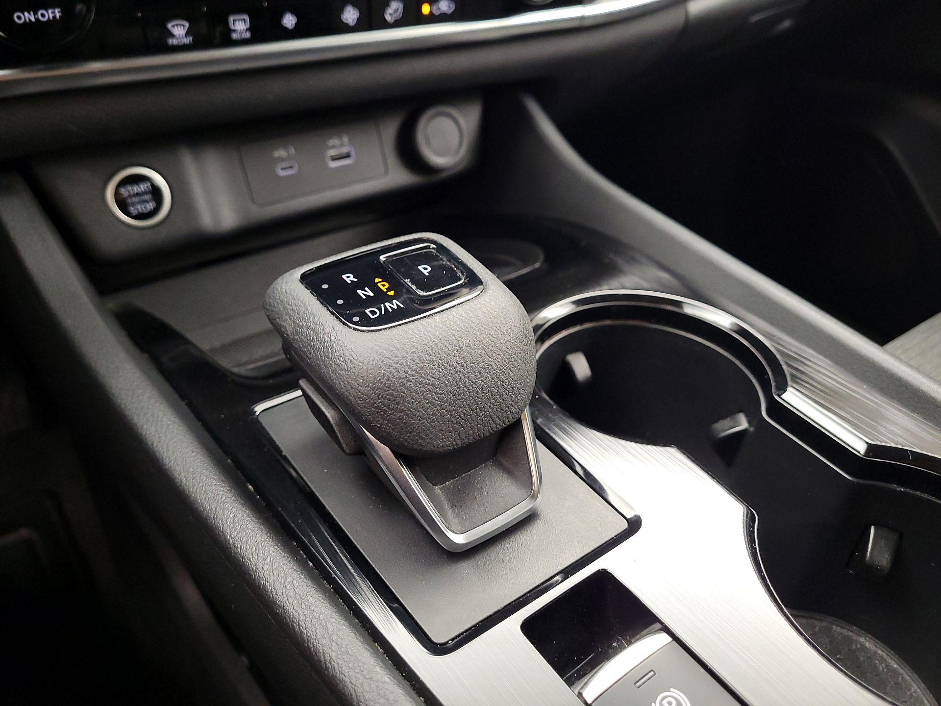 Thumbnail: 2023 Nissan Rogue - 17