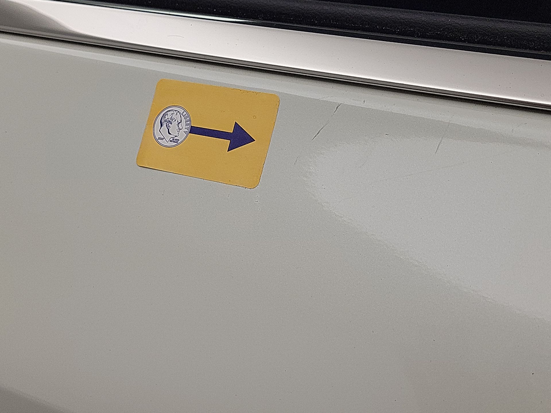 Thumbnail: 2023 INFINITI QX60 - 19