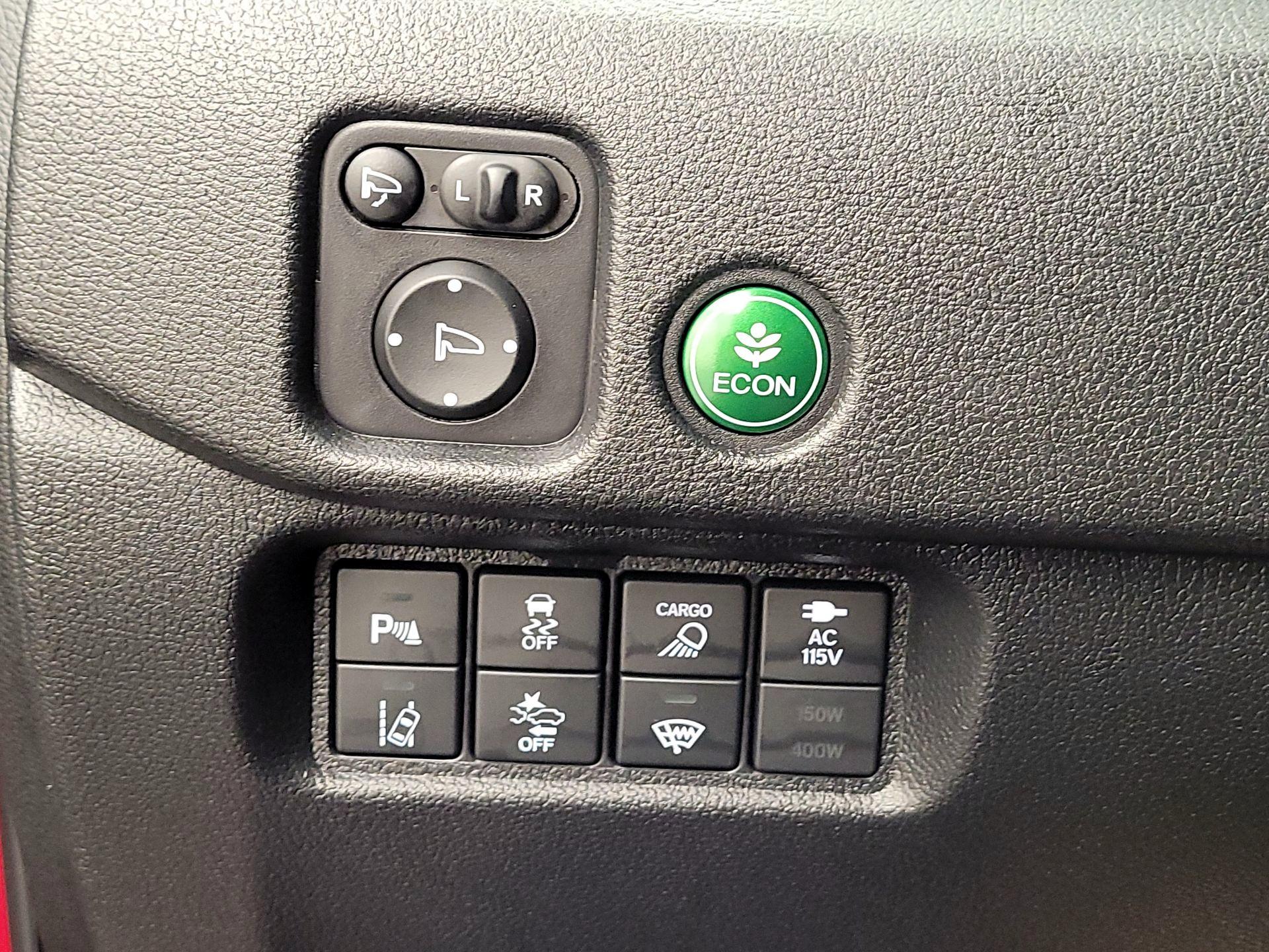 Thumbnail: 2025 Honda Ridgeline - 13