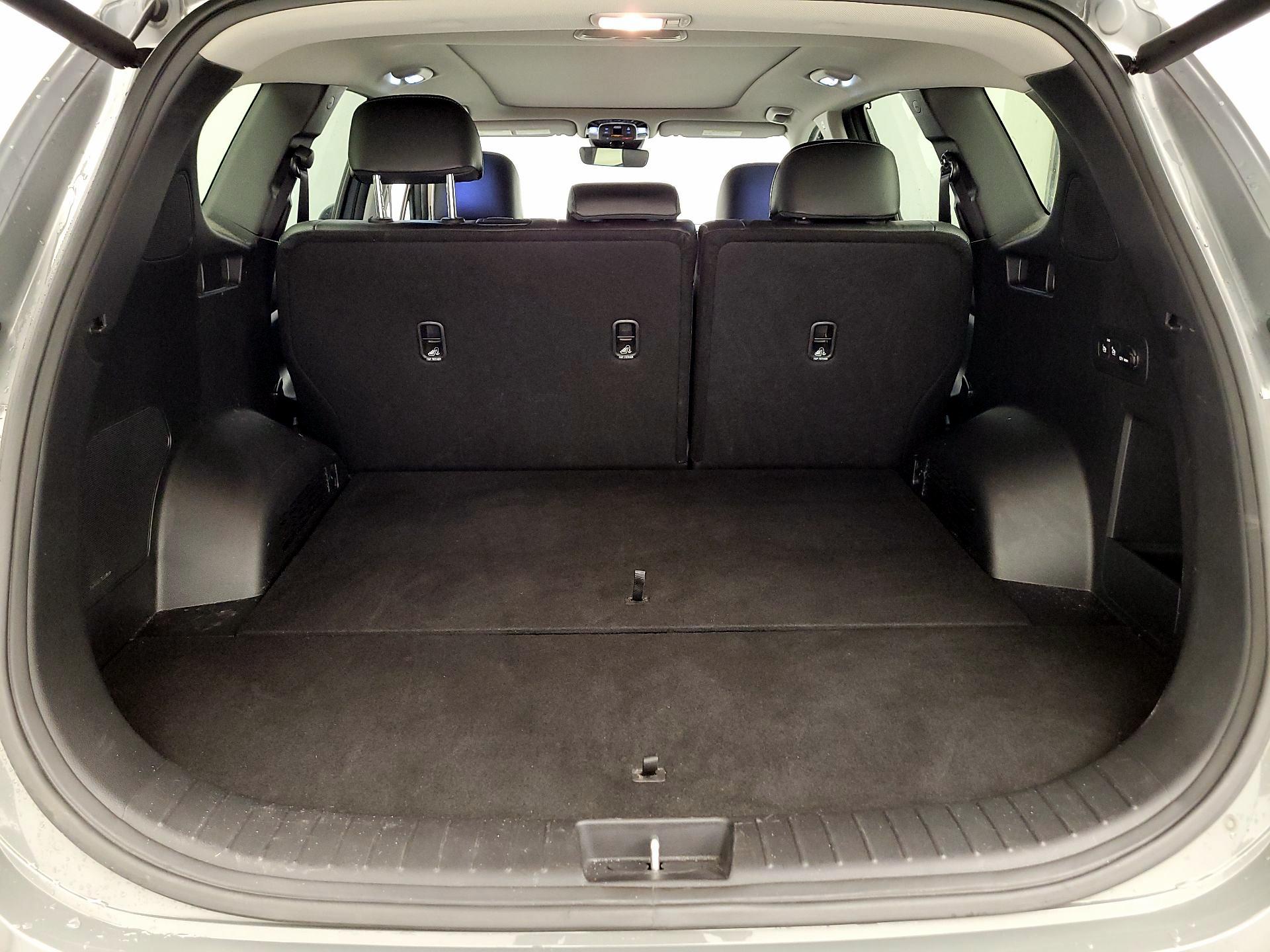 Thumbnail: 2023 Hyundai Santa Fe - 20