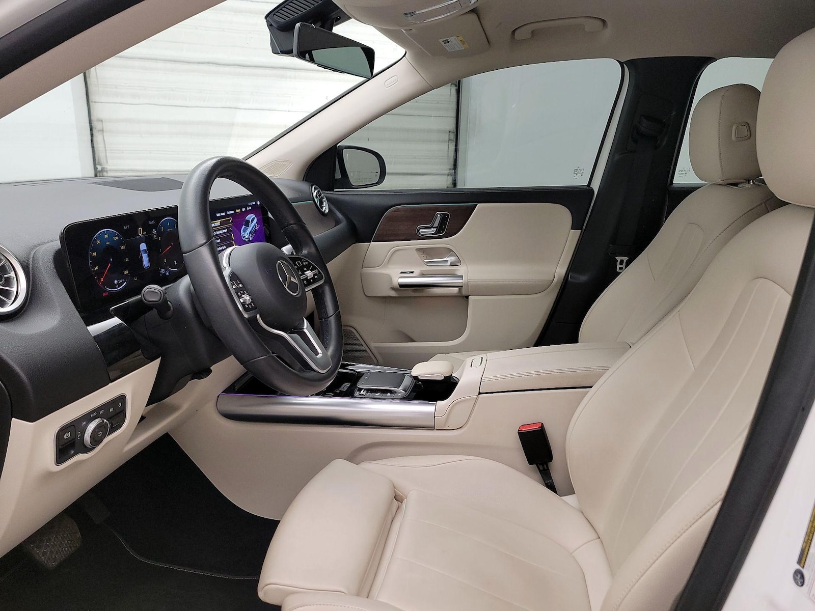 Power Seat(s) & Side Airbags