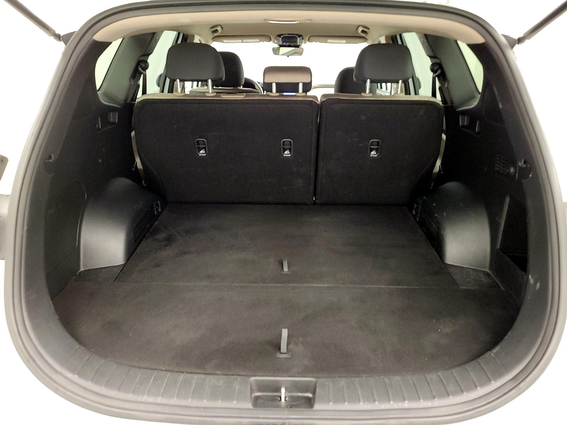 Thumbnail: 2022 Hyundai Santa Fe - 20