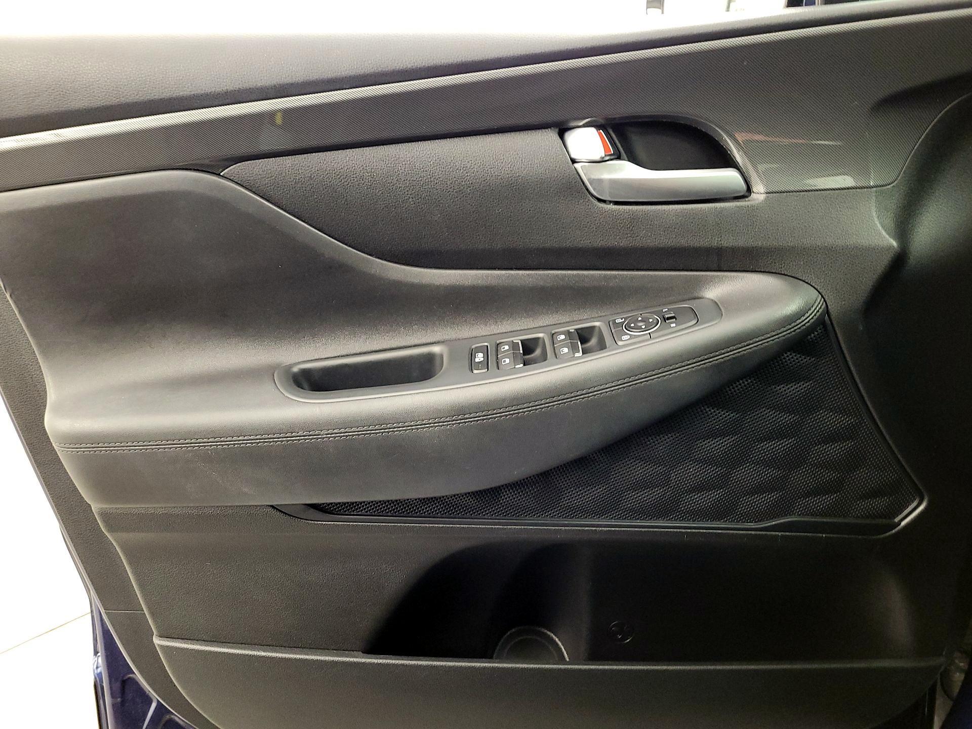 Thumbnail: 2022 Hyundai Santa Fe - 12