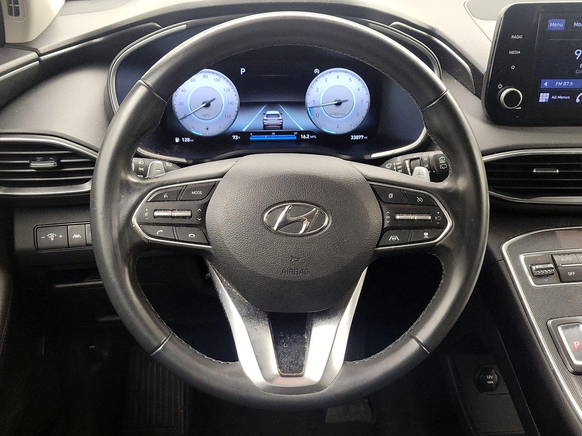 Thumbnail: 2022 Hyundai Santa Fe - 10