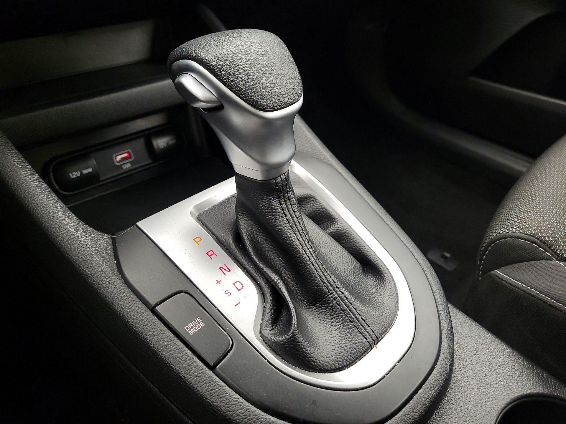 Thumbnail: 2023 Kia Forte - 17