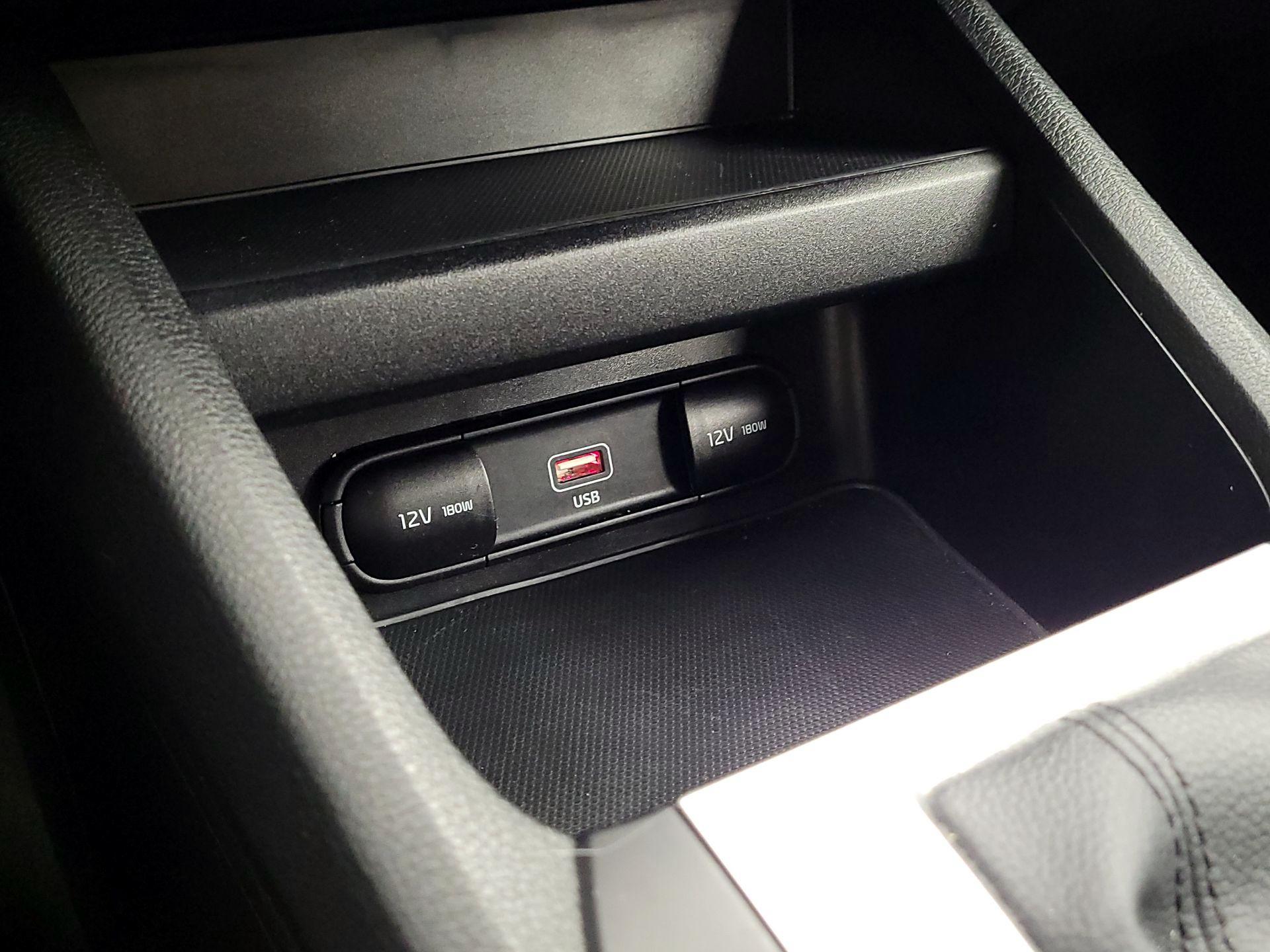 Thumbnail: 2023 Kia Forte - 18