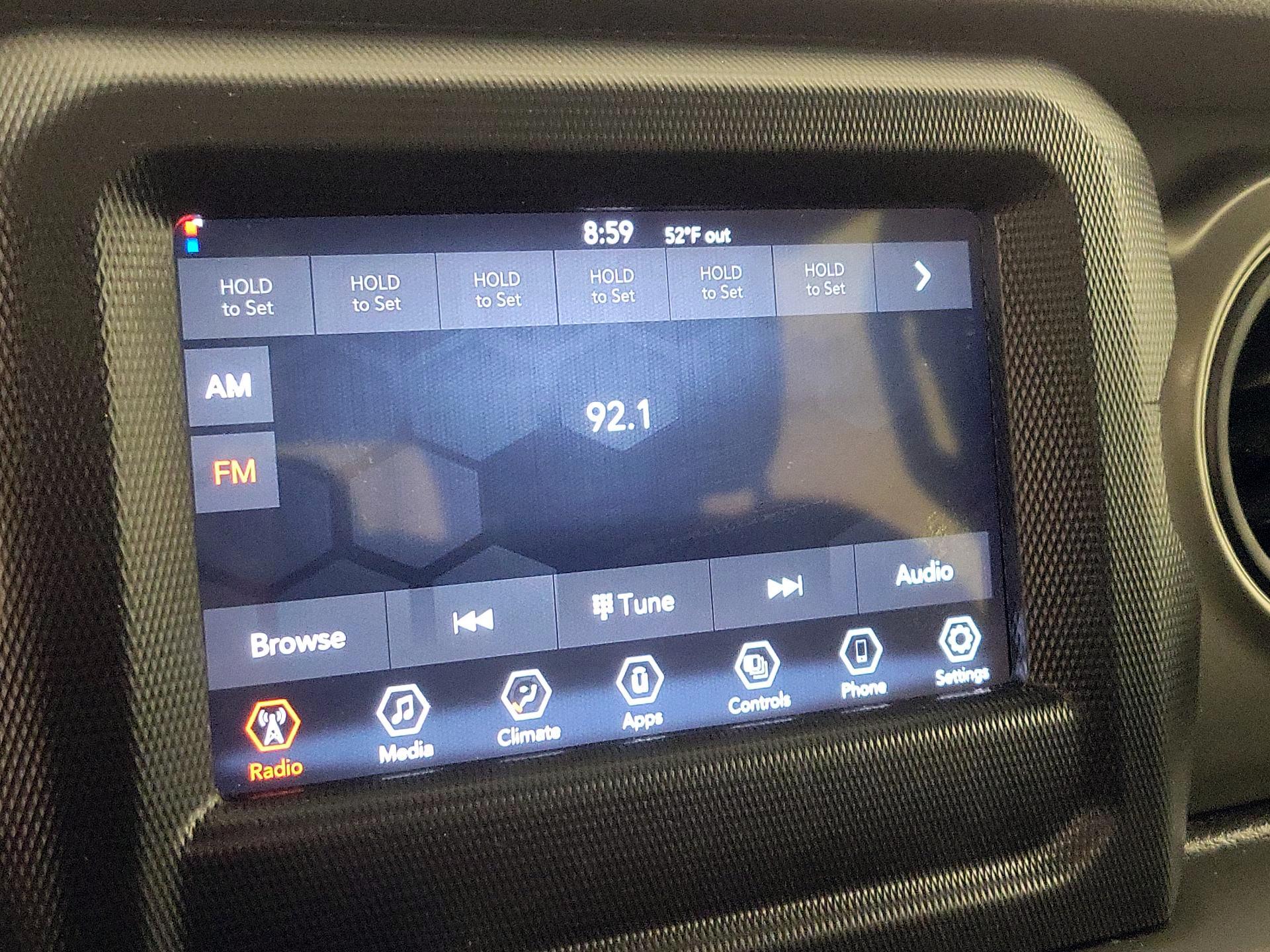 Thumbnail: 2023 Jeep Gladiator - 15