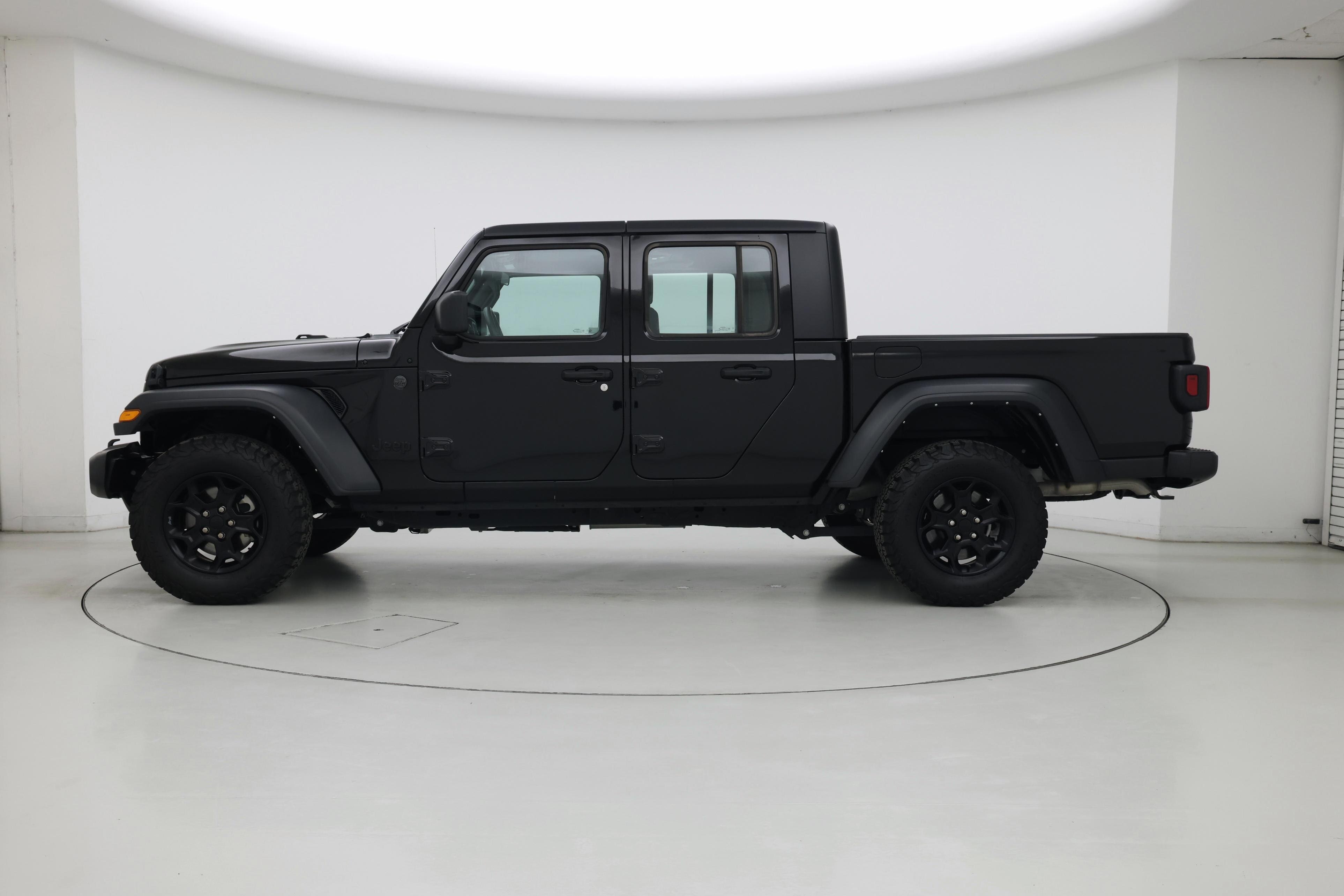 Thumbnail: 2023 Jeep Gladiator - 3