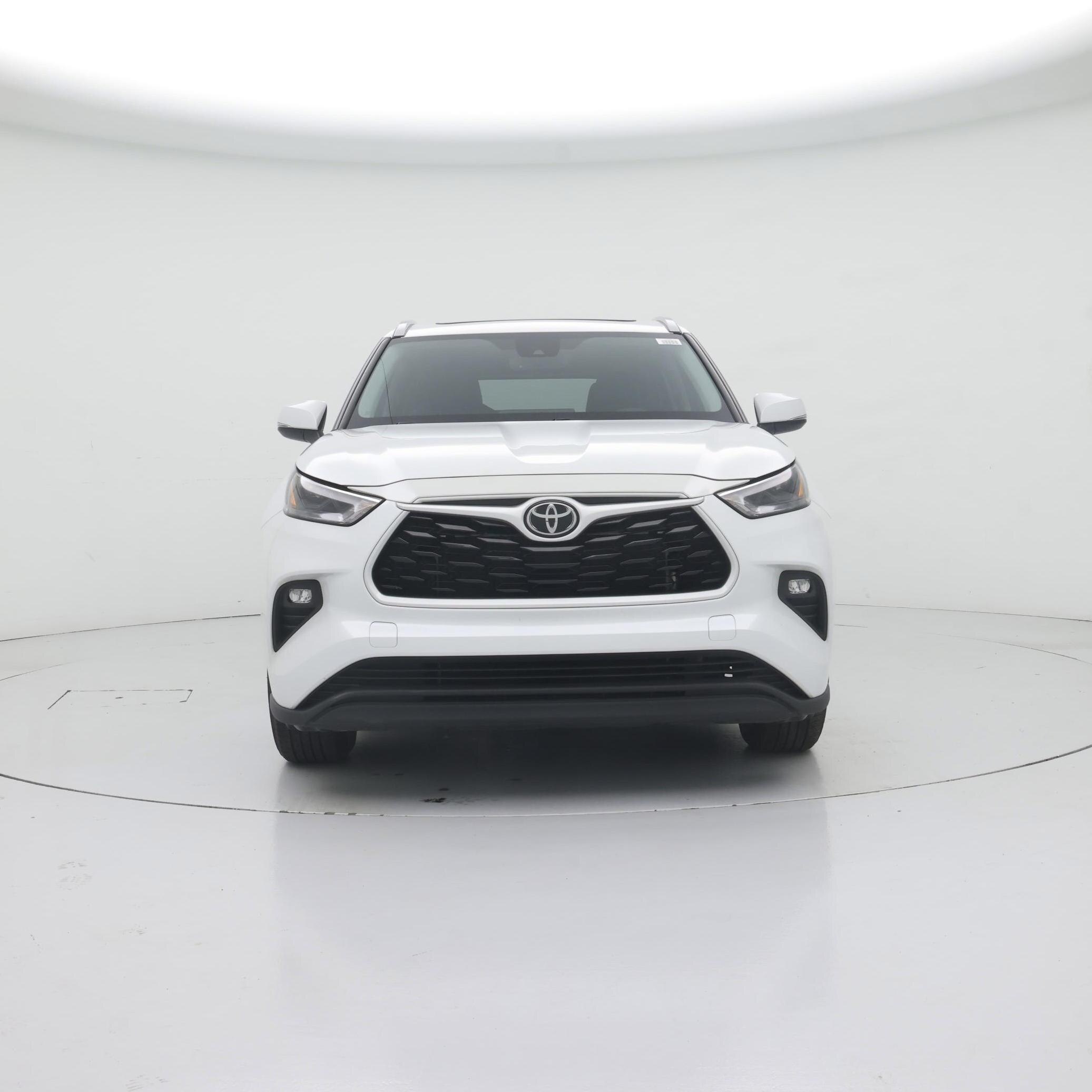 Thumbnail: 2023 Toyota Highlander - 5