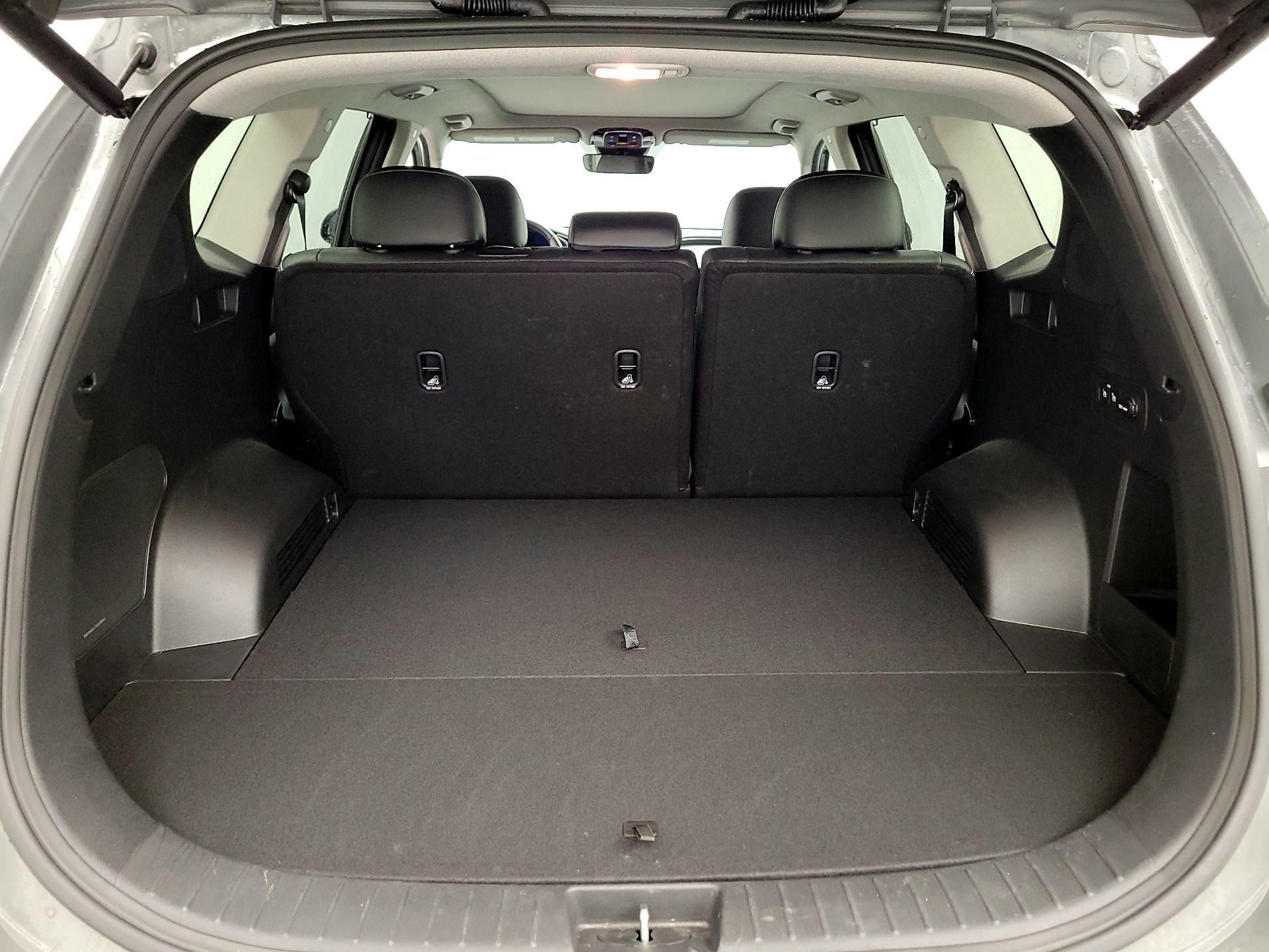 Thumbnail: 2023 Hyundai Santa Fe - 20