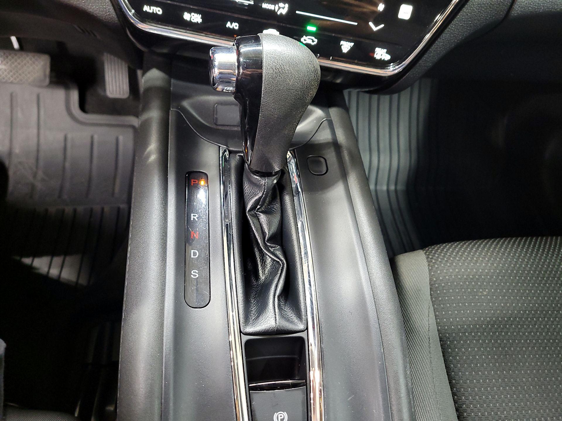 Thumbnail: 2020 Honda HR-V - 15