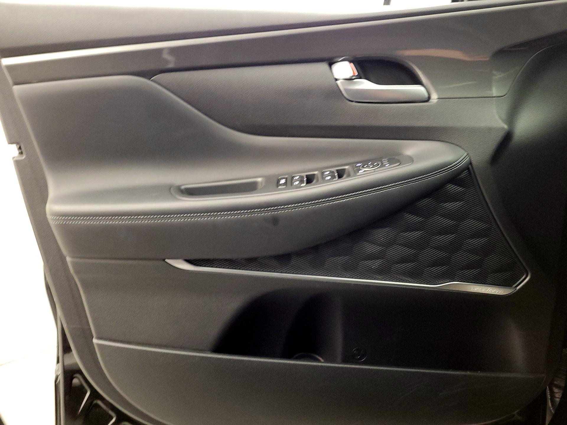 Thumbnail: 2023 Hyundai Santa Fe - 12