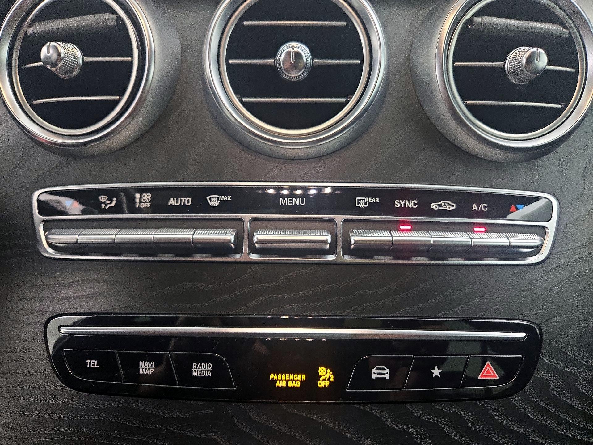 Thumbnail: 2022 Mercedes-Benz GLC - 16