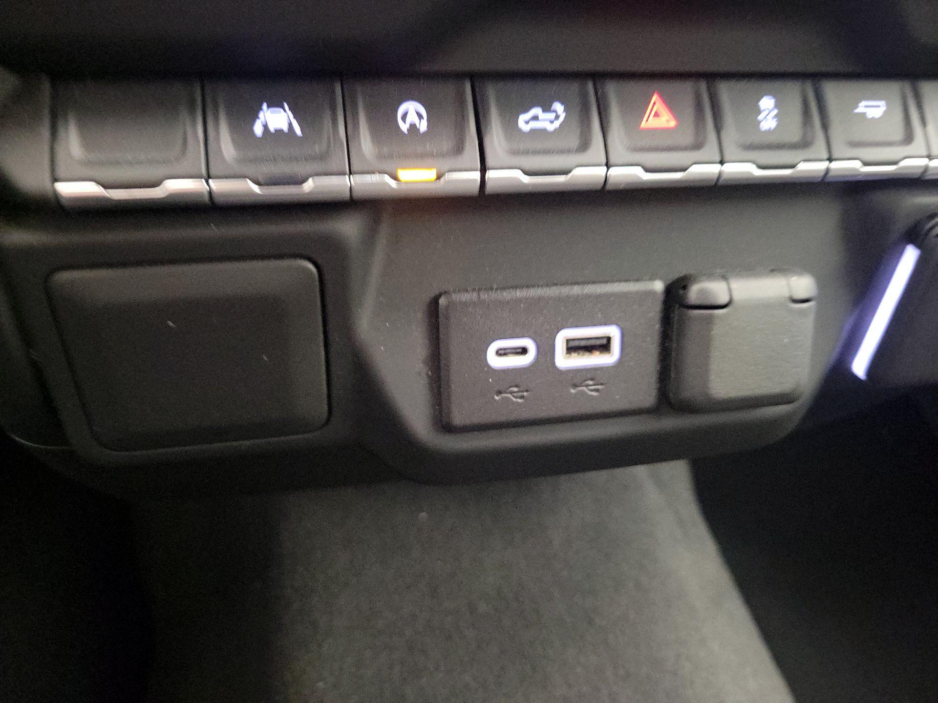 Thumbnail: 2023 Chevrolet Silverado 1500 - 18