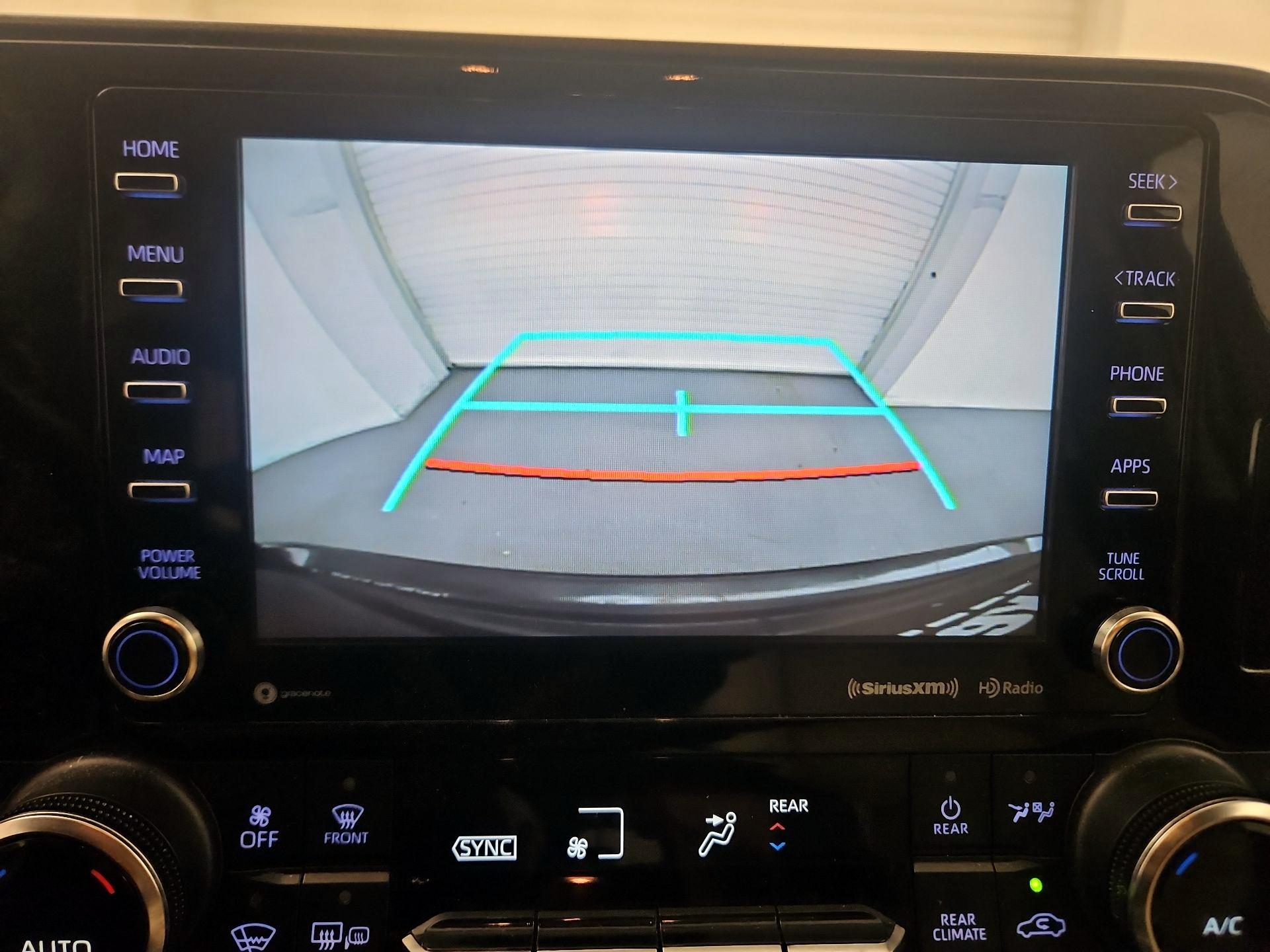 Thumbnail: 2022 Toyota Highlander - 14