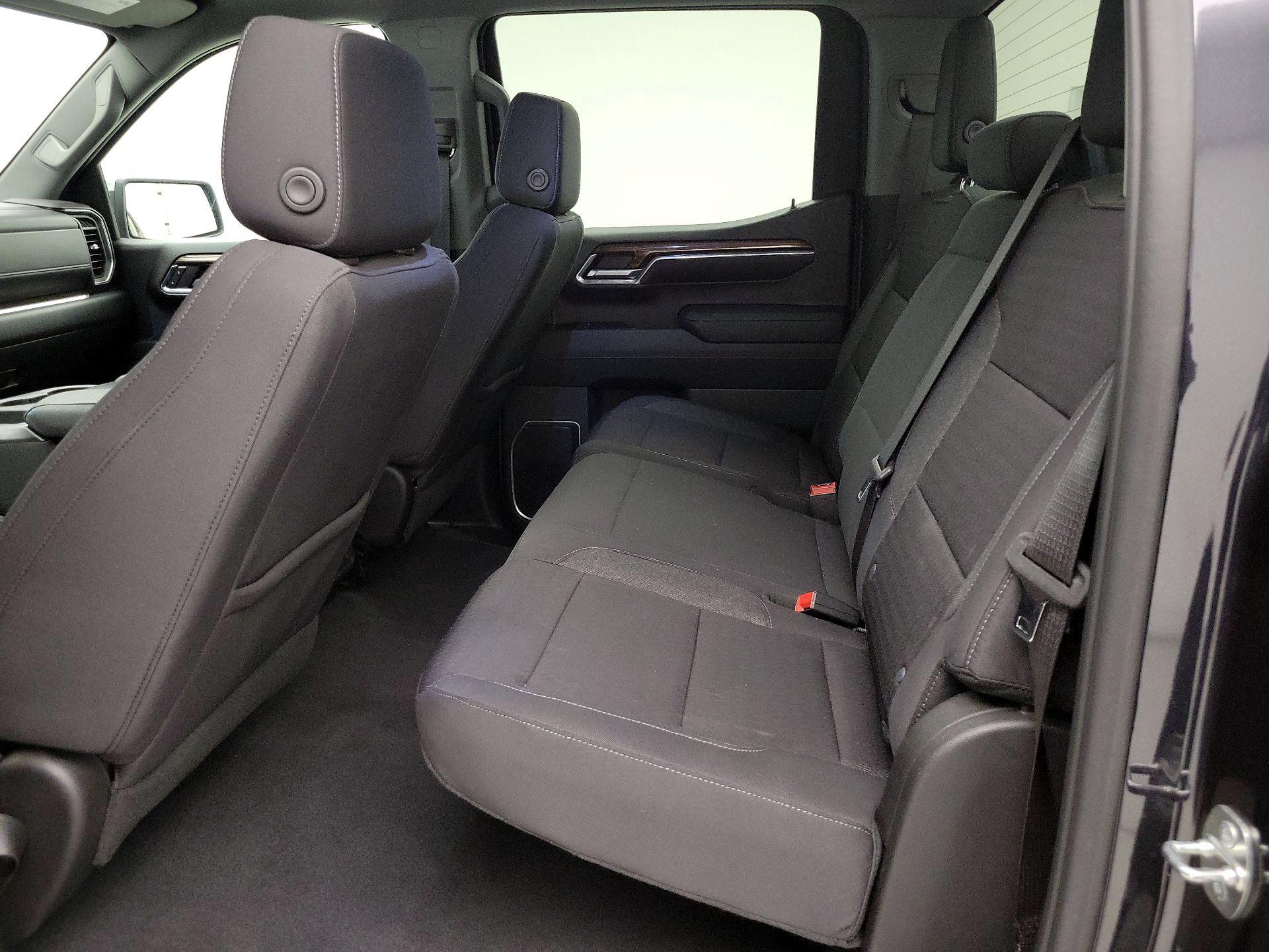 Thumbnail: 2024 Chevrolet Silverado 1500 - 20