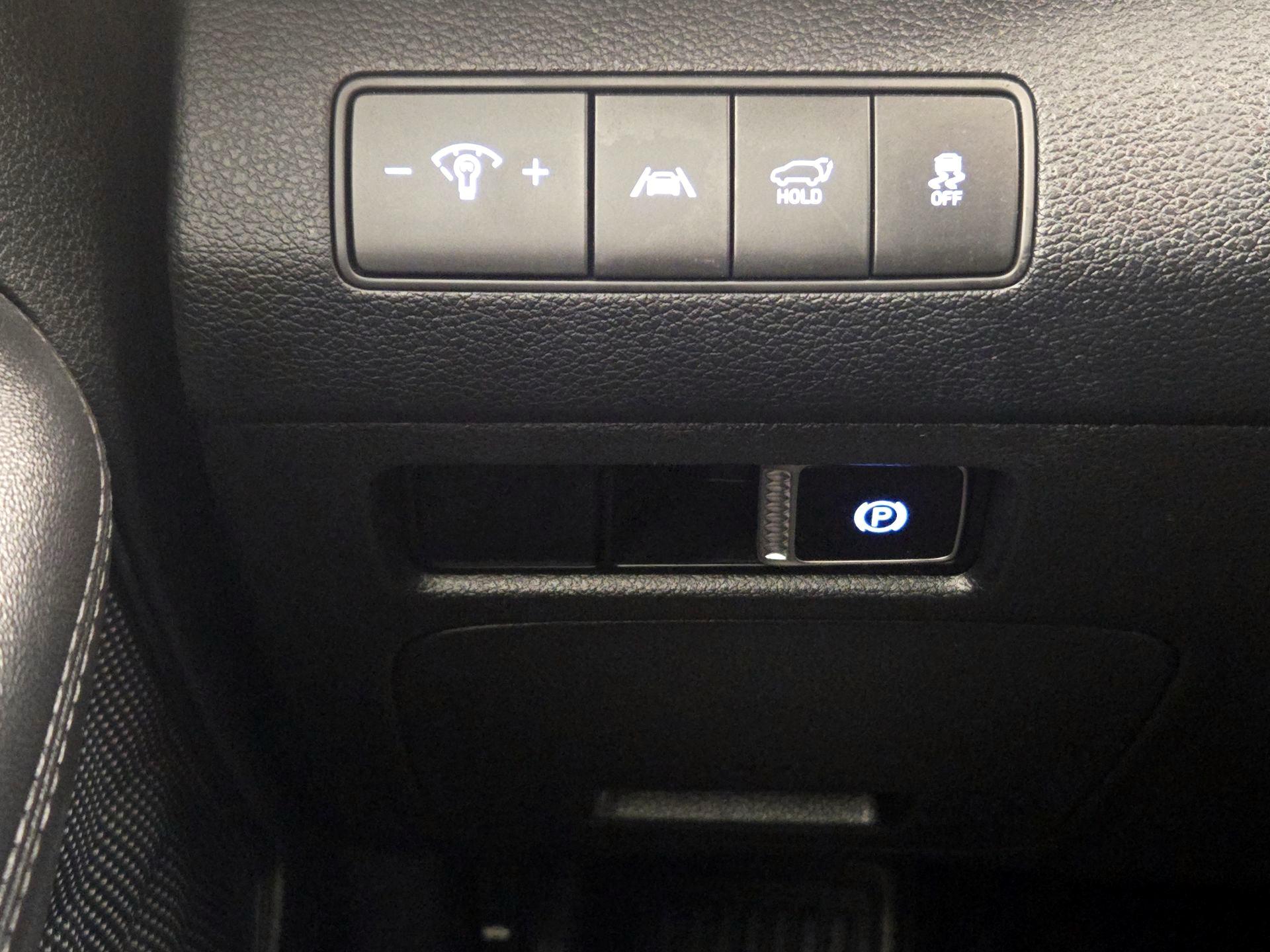 Thumbnail: 2023 Hyundai Santa Fe - 13