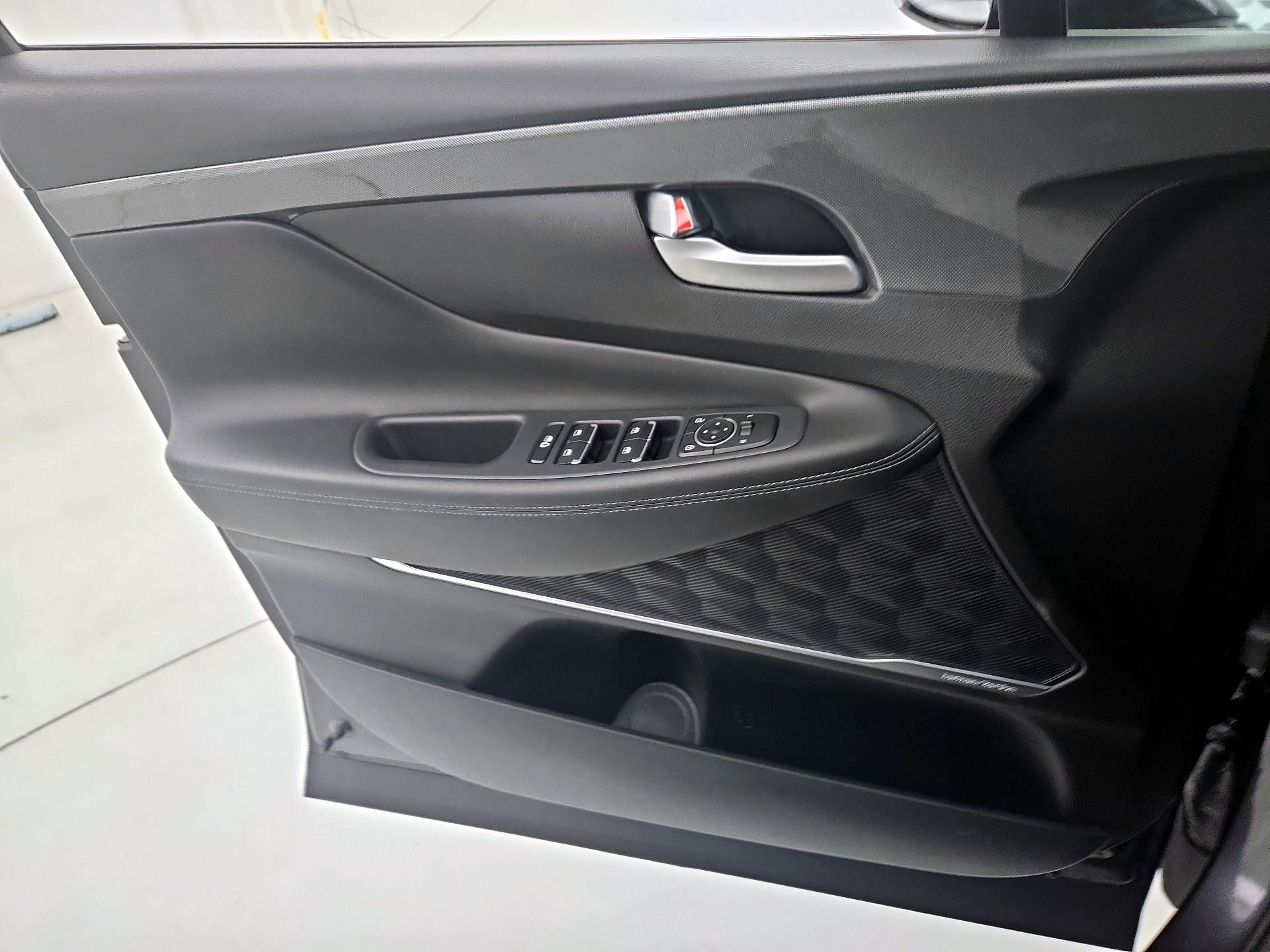 Thumbnail: 2023 Hyundai Santa Fe - 12