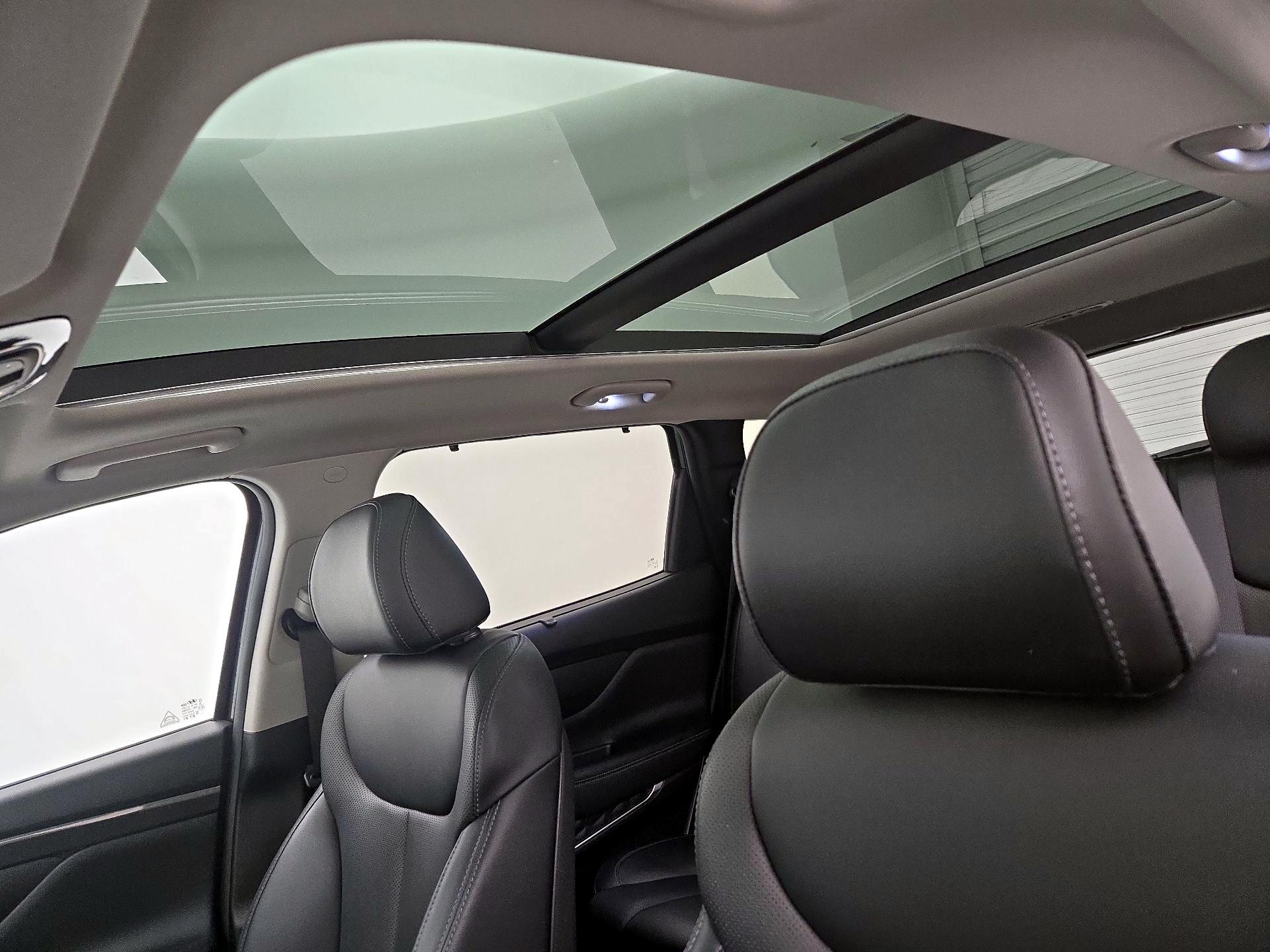 Thumbnail: 2023 Hyundai Santa Fe - 20