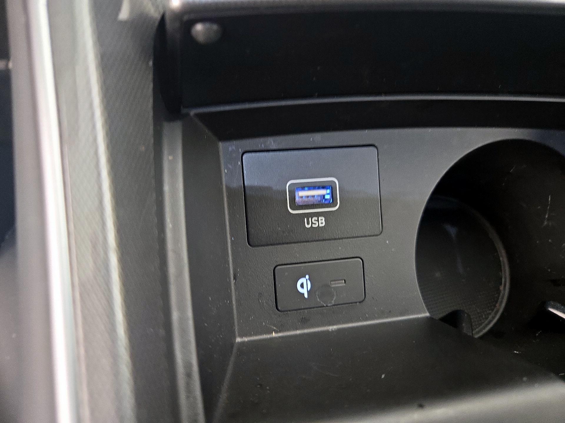 Thumbnail: 2023 Hyundai Santa Fe - 19