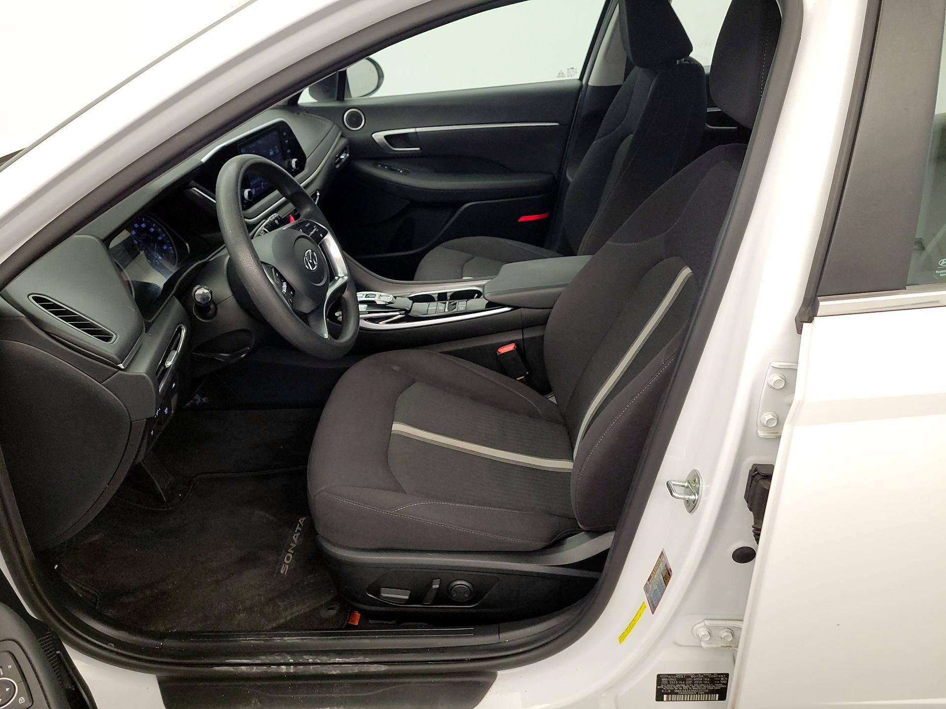 Thumbnail: 2022 Hyundai Sonata - 11