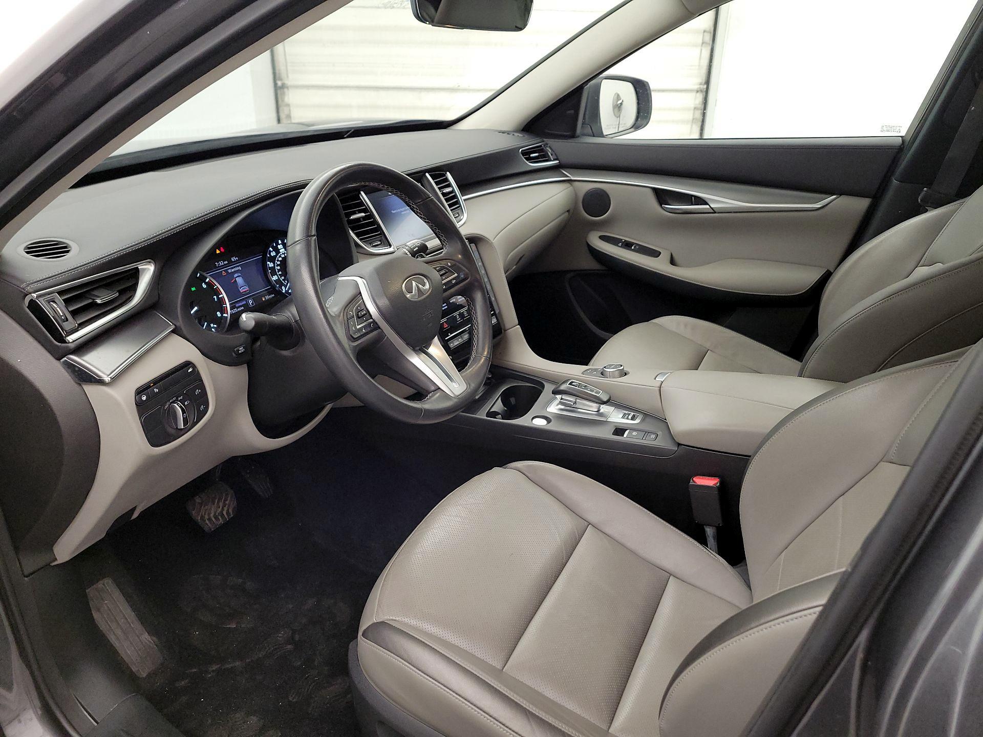 Thumbnail: 2023 INFINITI QX50 - 11