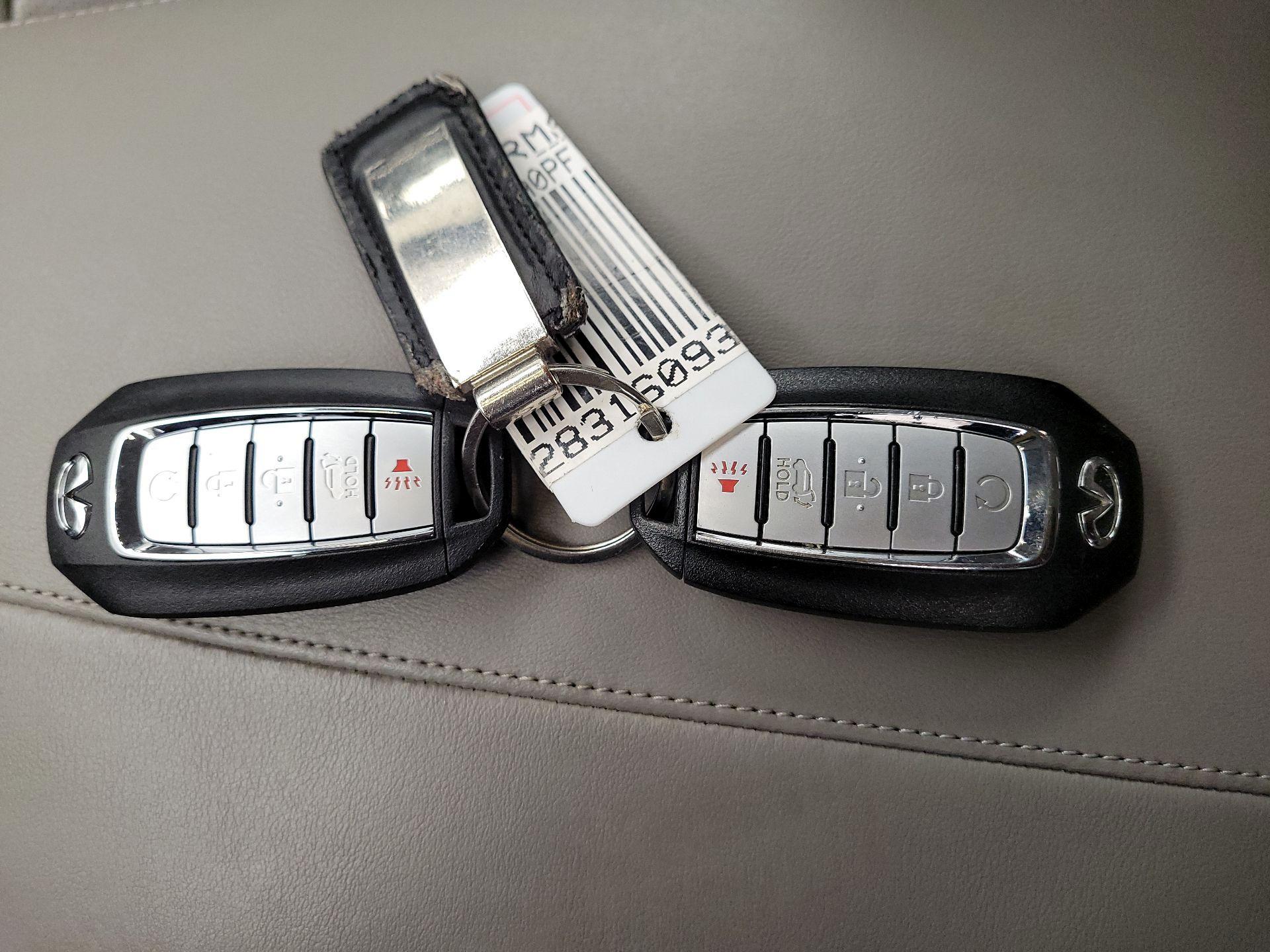 Thumbnail: 2023 INFINITI QX50 - 18