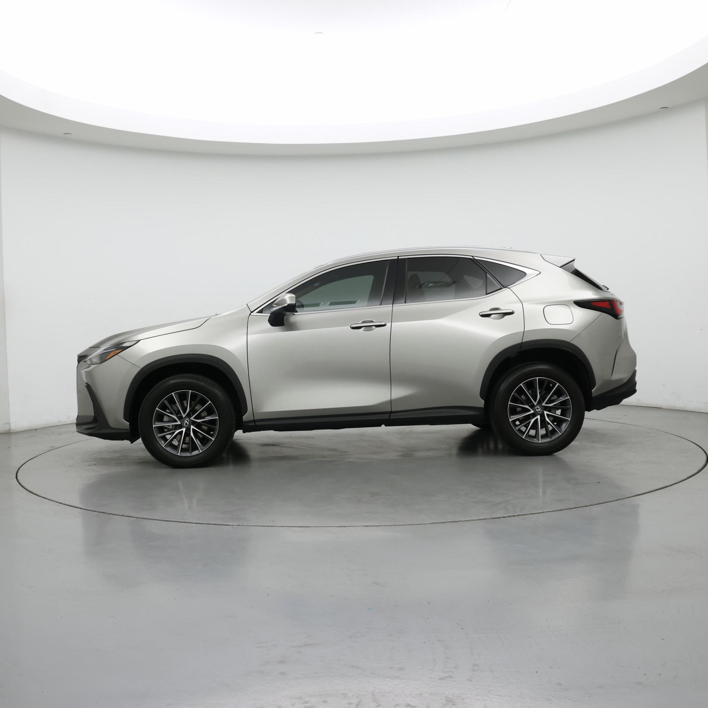 Thumbnail: 2023 Lexus NX - 3