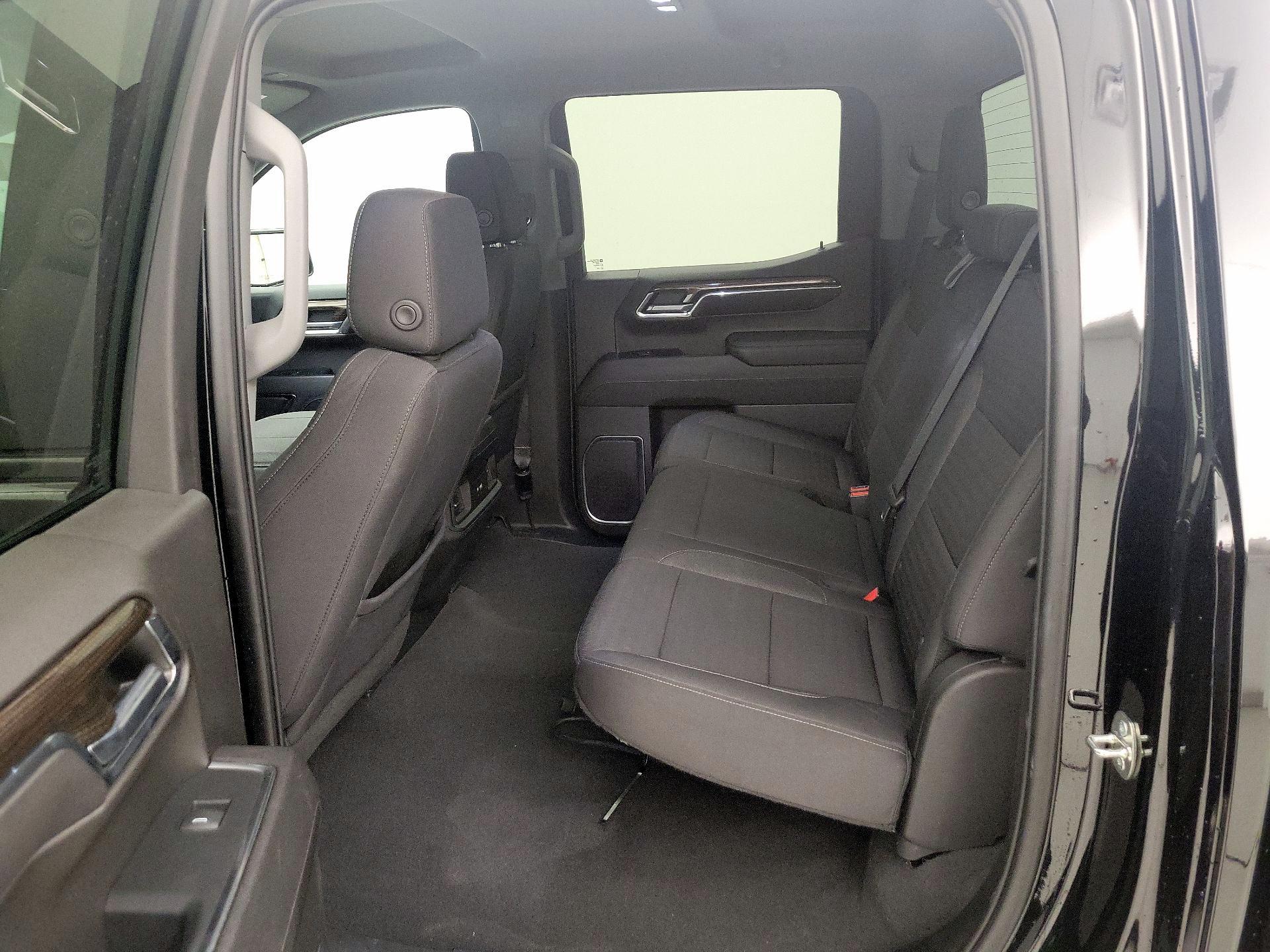 Thumbnail: 2023 Chevrolet Silverado 1500 - 19