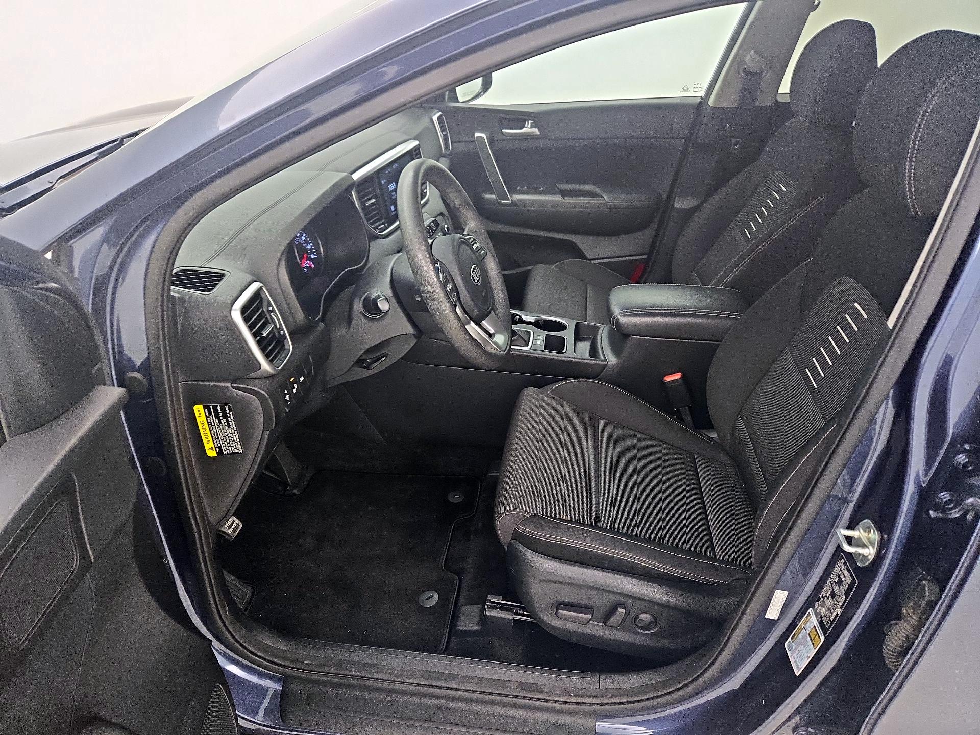 Thumbnail: 2020 Kia Sportage - 11