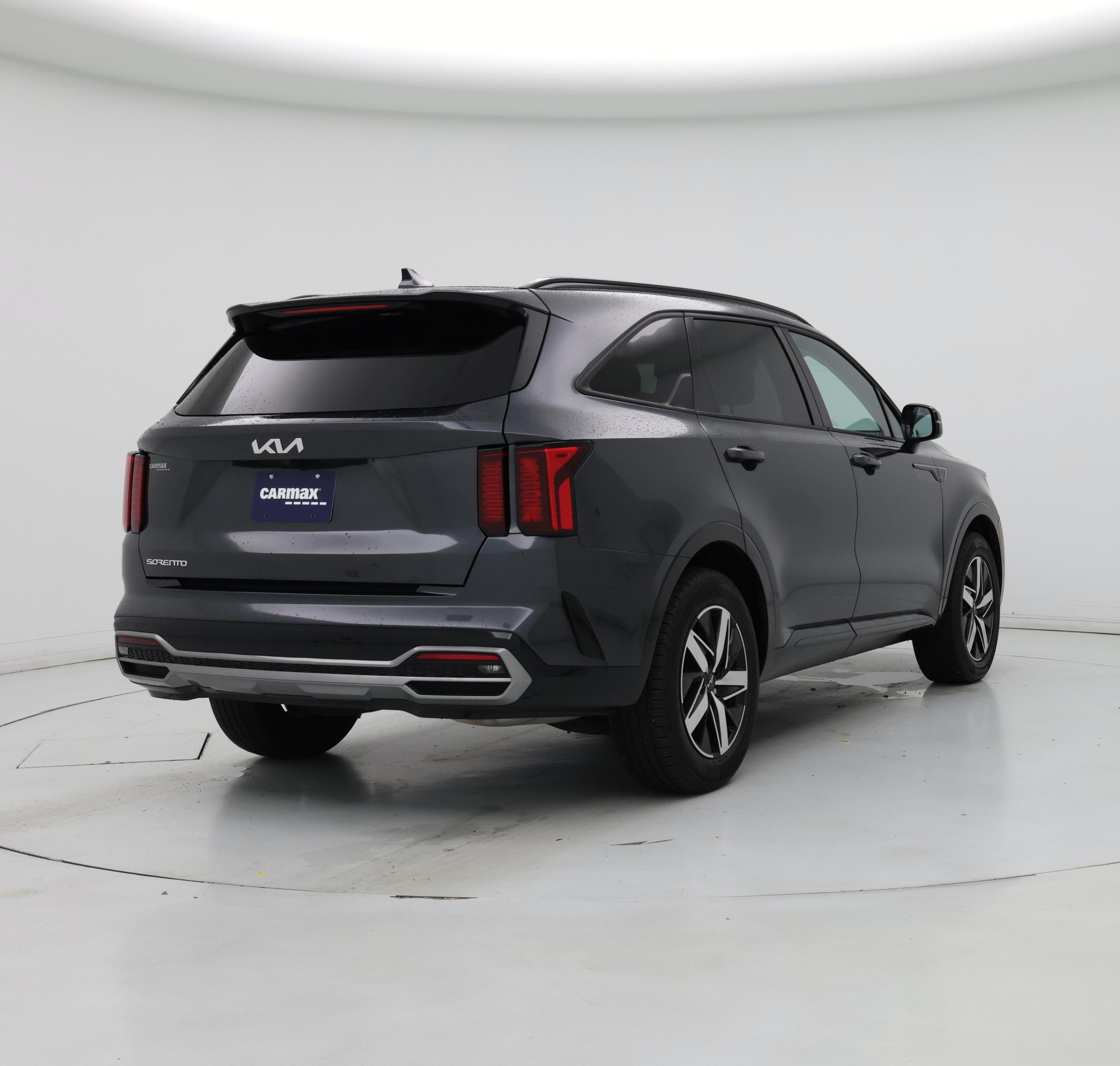 Thumbnail: 2023 Kia Sorento - 8