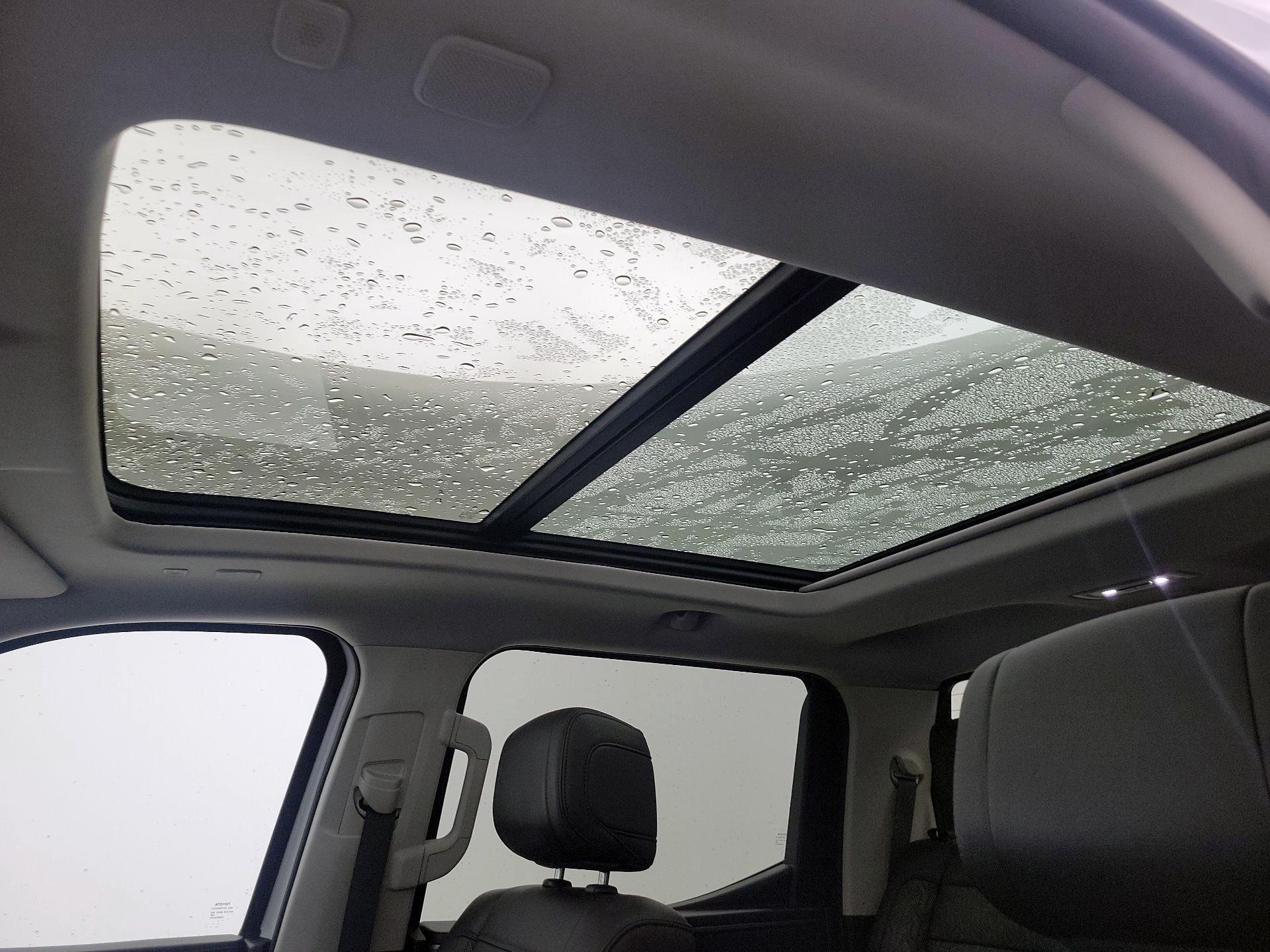 Thumbnail: 2023 Toyota Tundra - 18