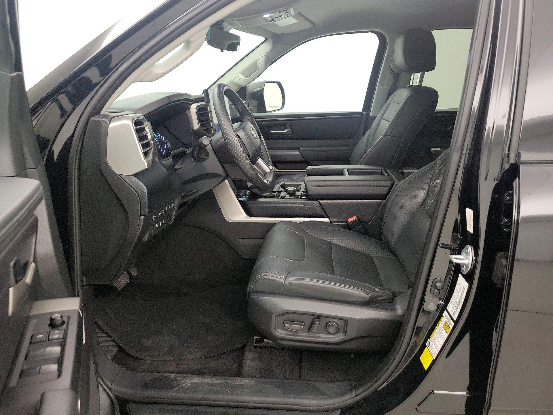 Thumbnail: 2024 Toyota Tundra - 11