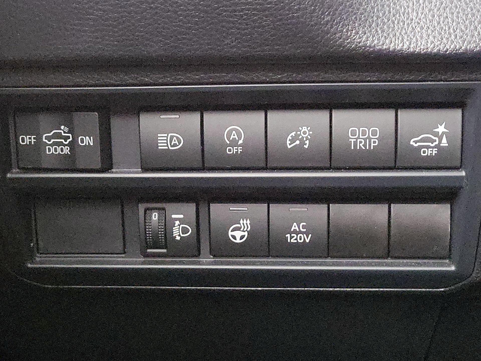 Thumbnail: 2024 Toyota Tundra - 13