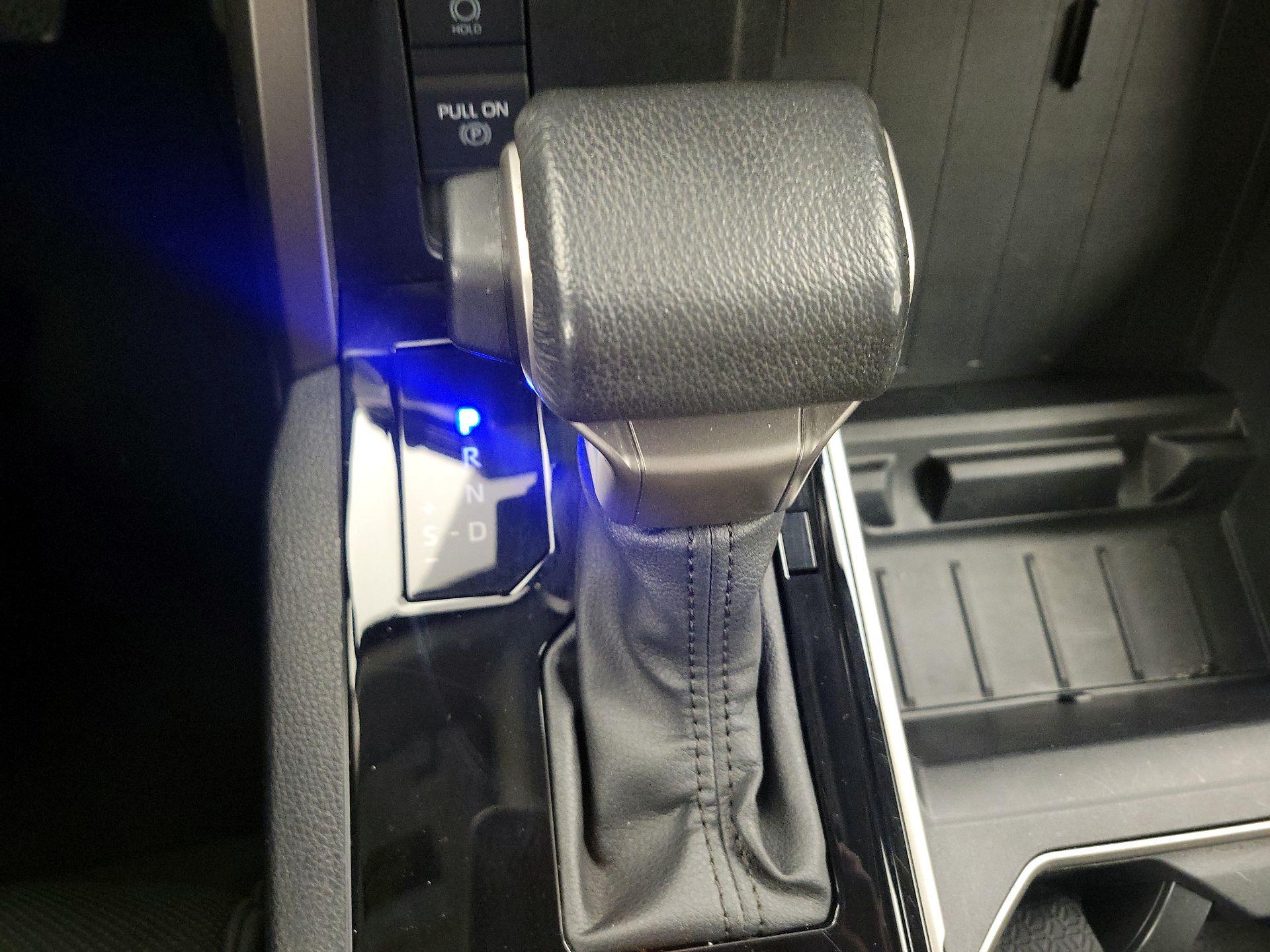 Thumbnail: 2024 Toyota Tundra - 17