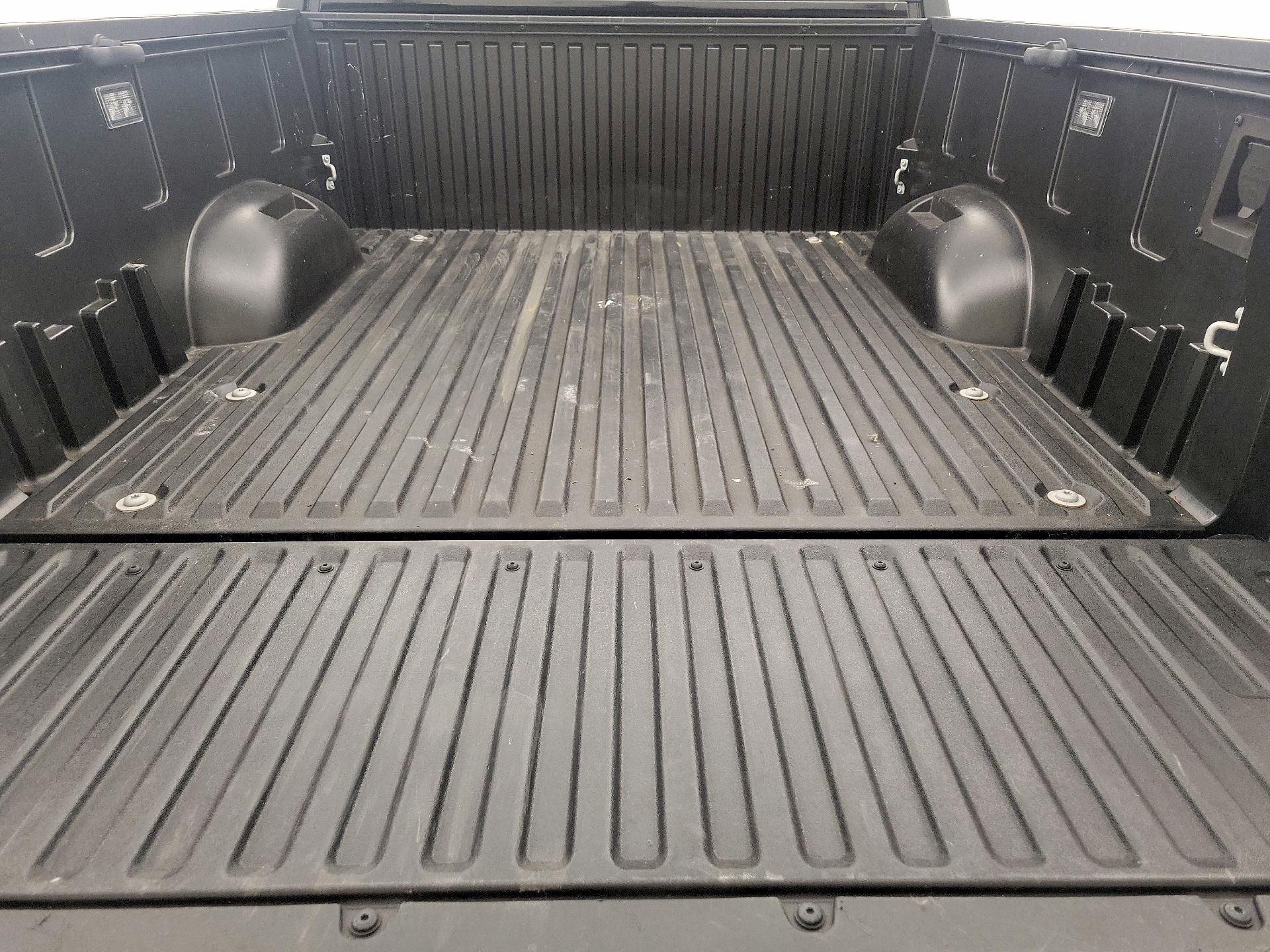 Thumbnail: 2024 Toyota Tundra - 19