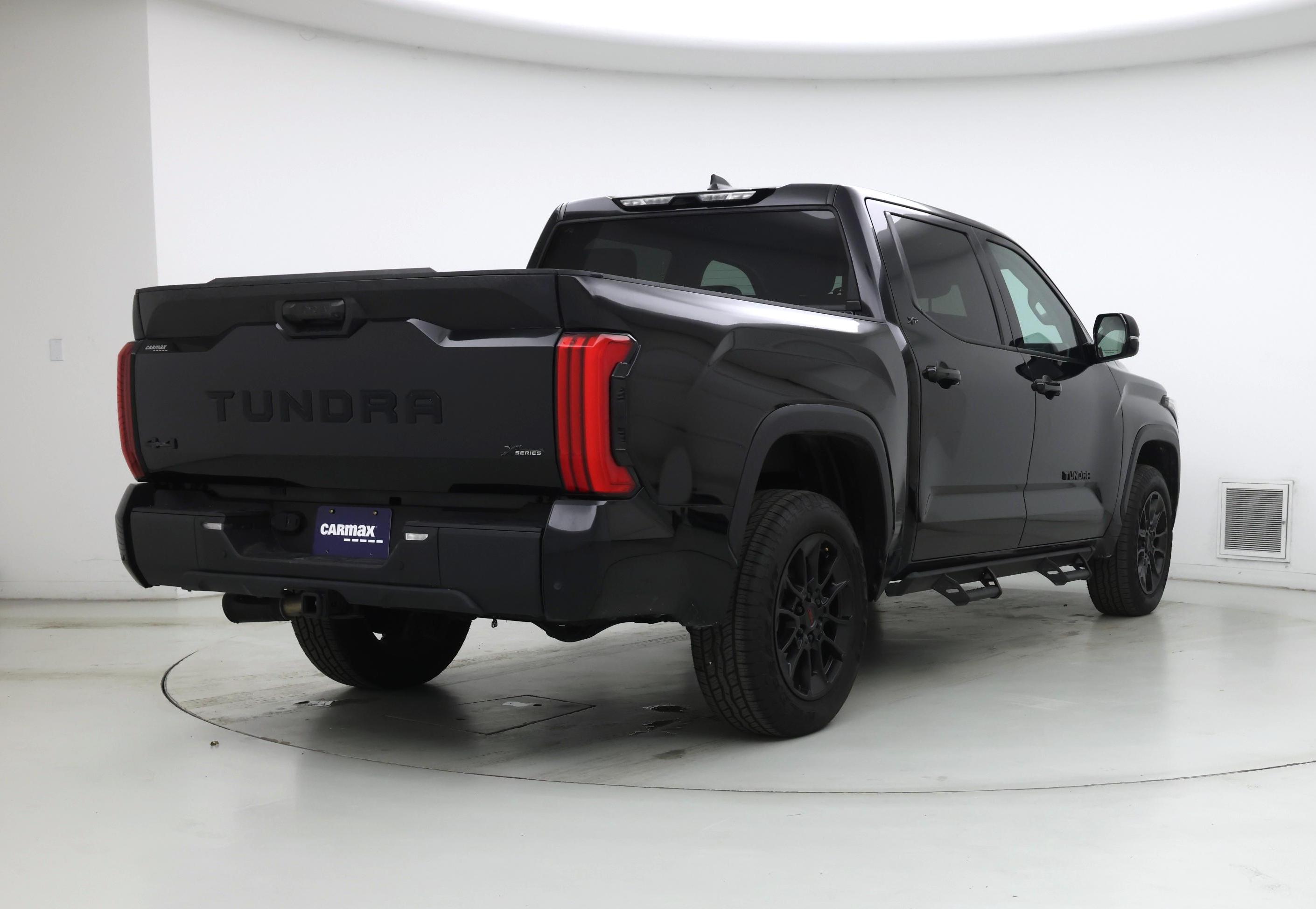 Thumbnail: 2024 Toyota Tundra - 8